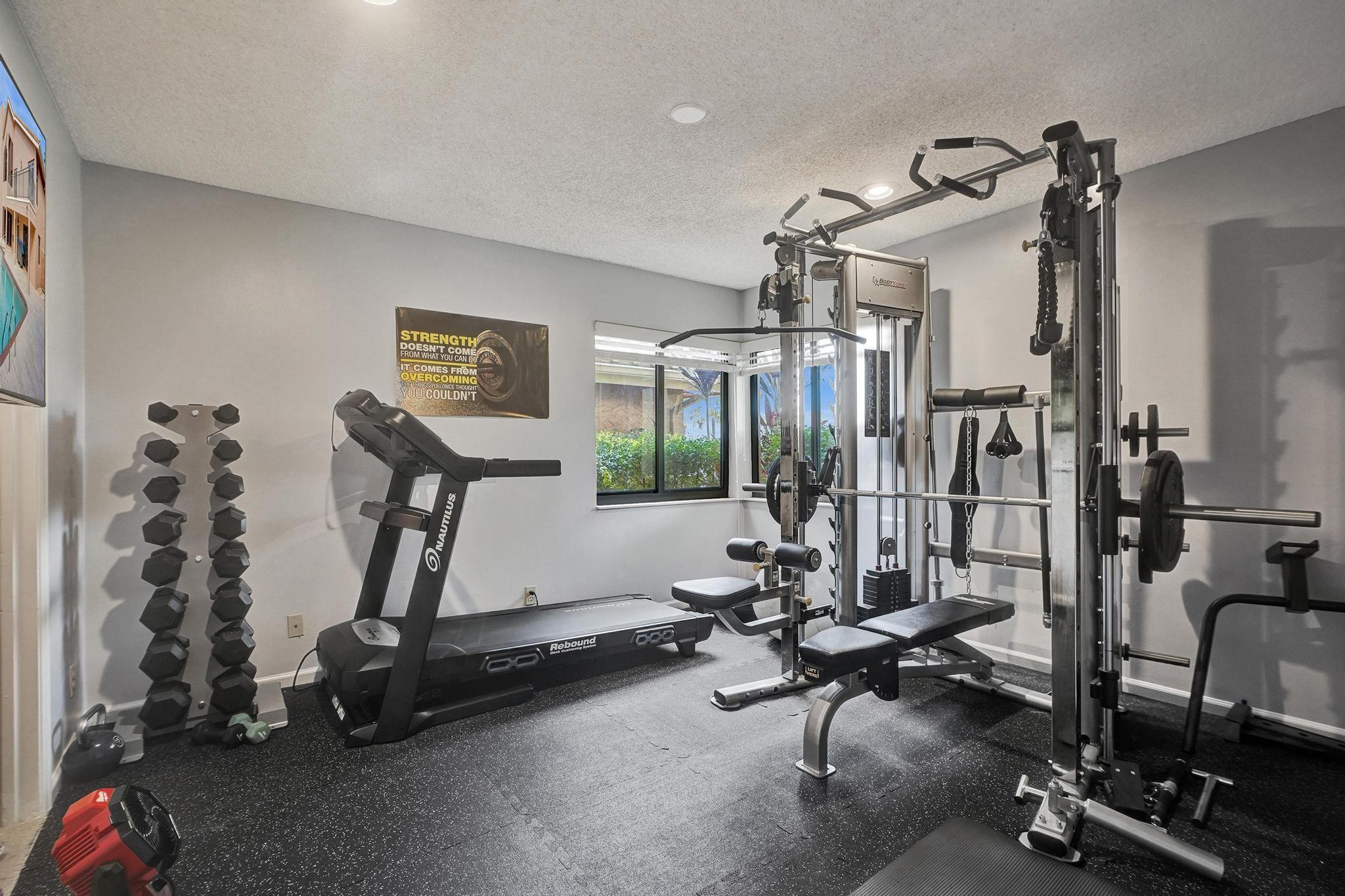 901 SW 88 Terrace