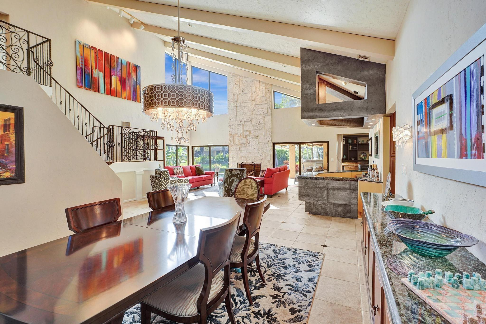 901 SW 88 Terrace