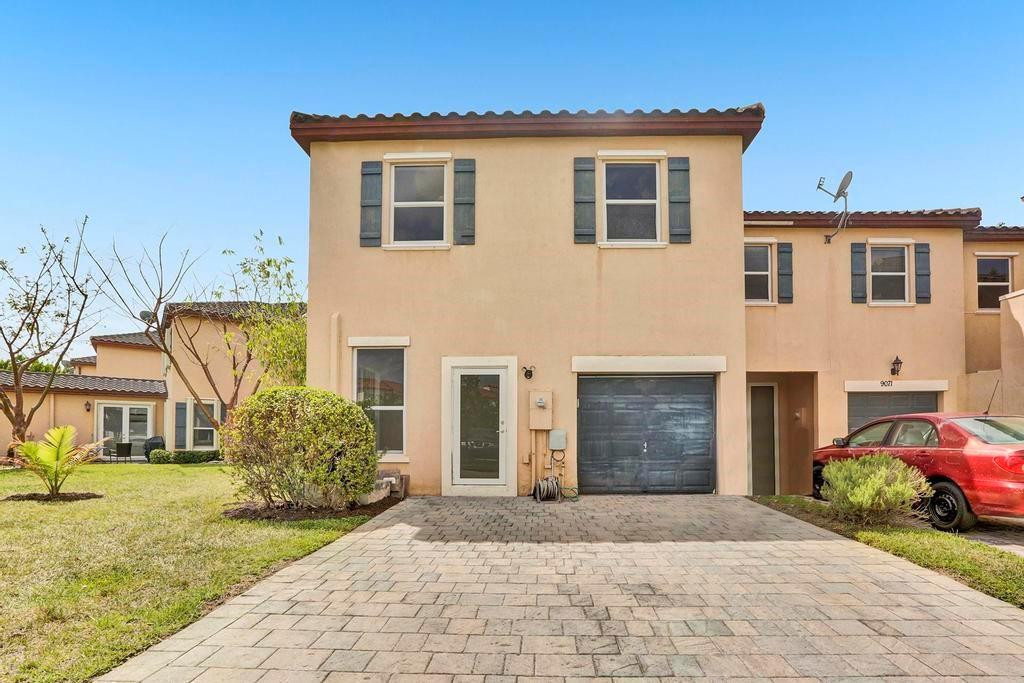 9081 SW 169th Path