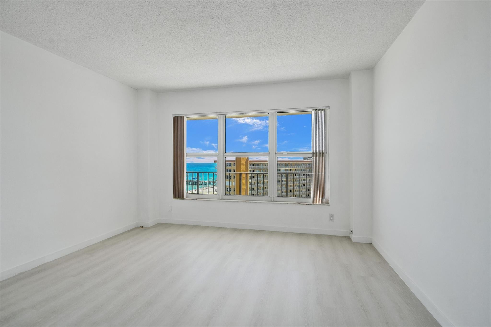 405 N Ocean Boulevard 1606