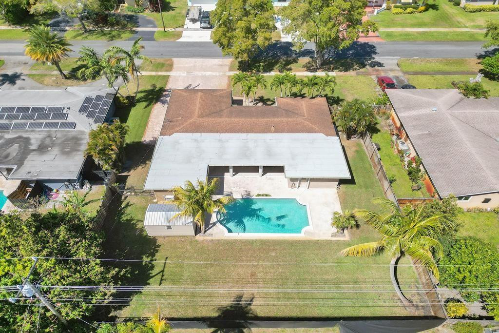 5600 SW 8th Street