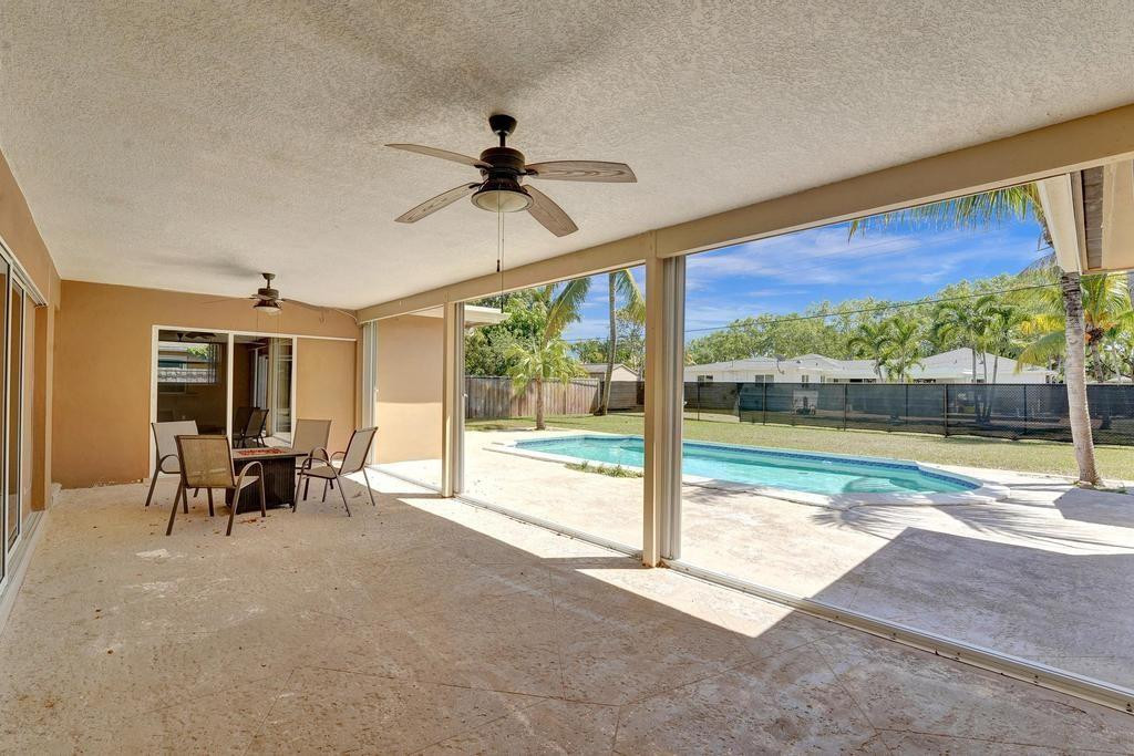 5600 SW 8th Street