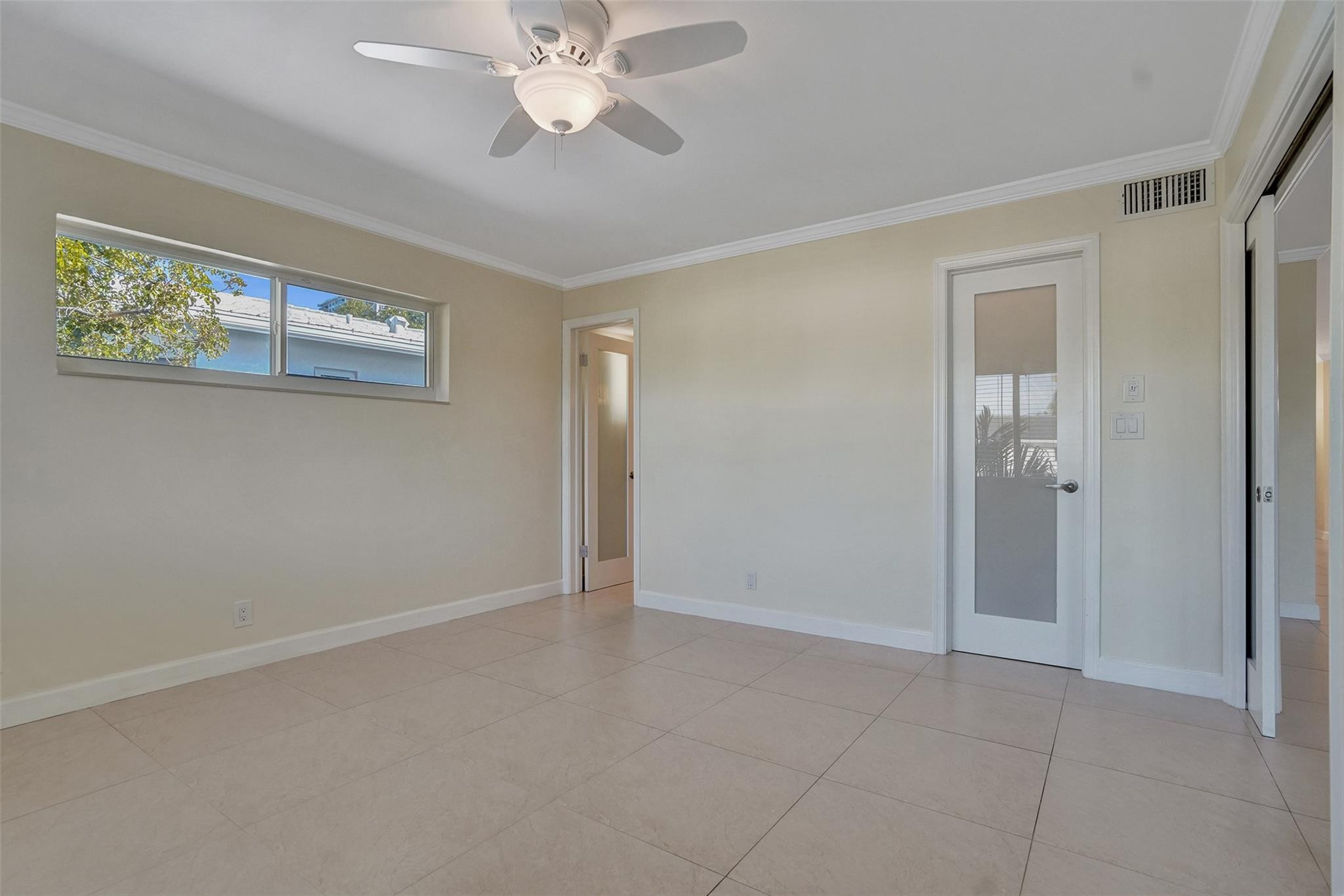 3223 NE 36th Street 10