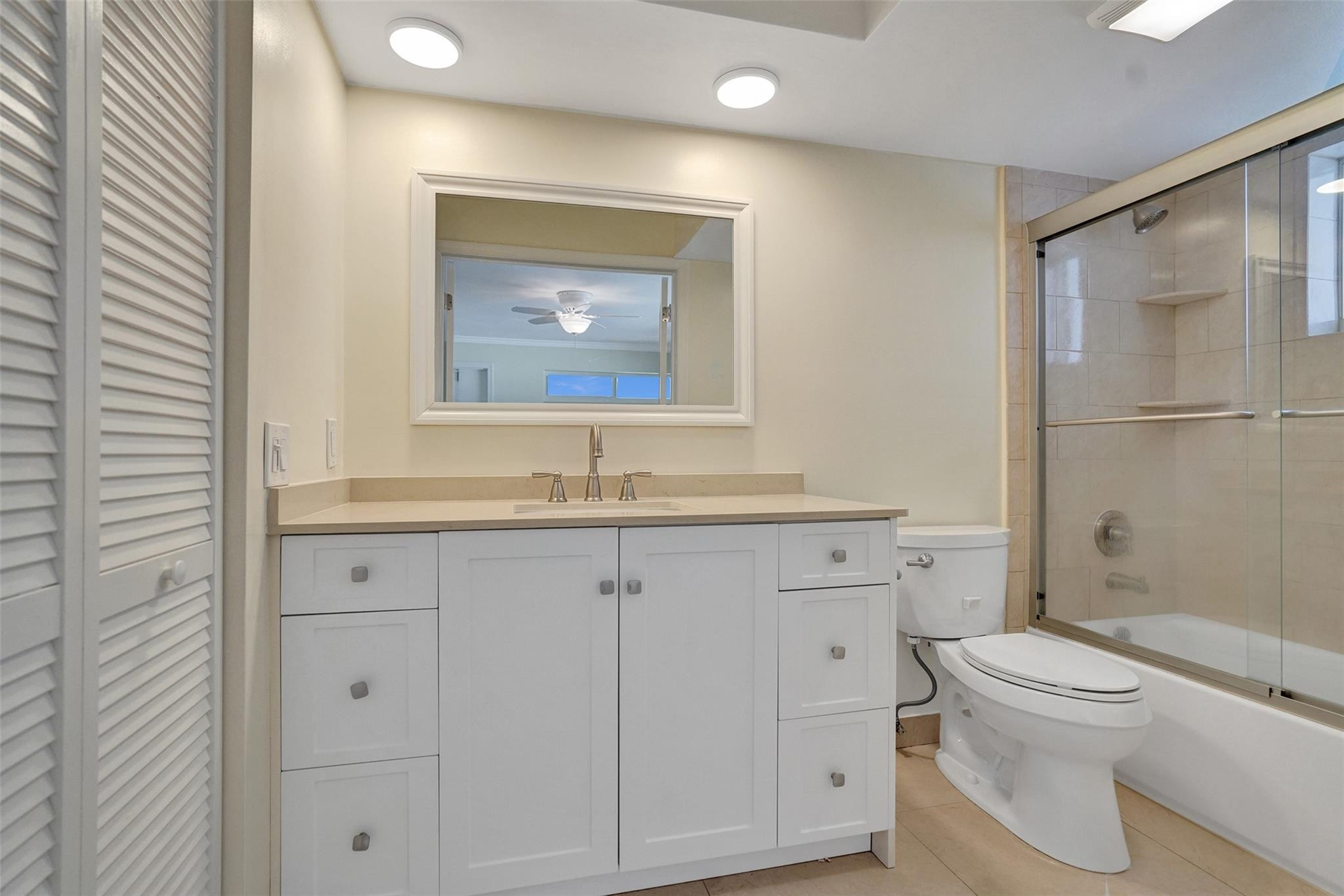 3223 NE 36th Street 10