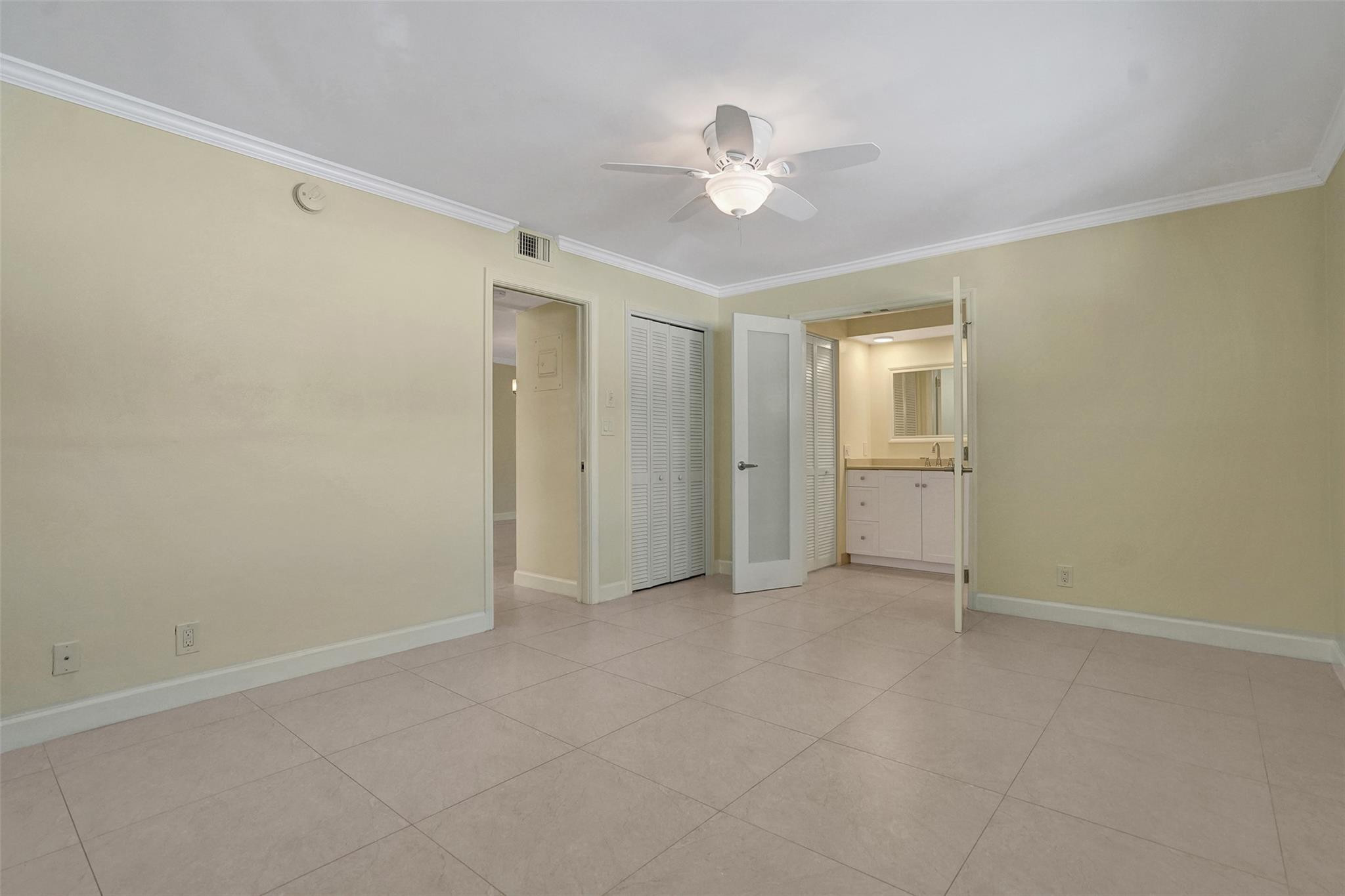 3223 NE 36th Street 10