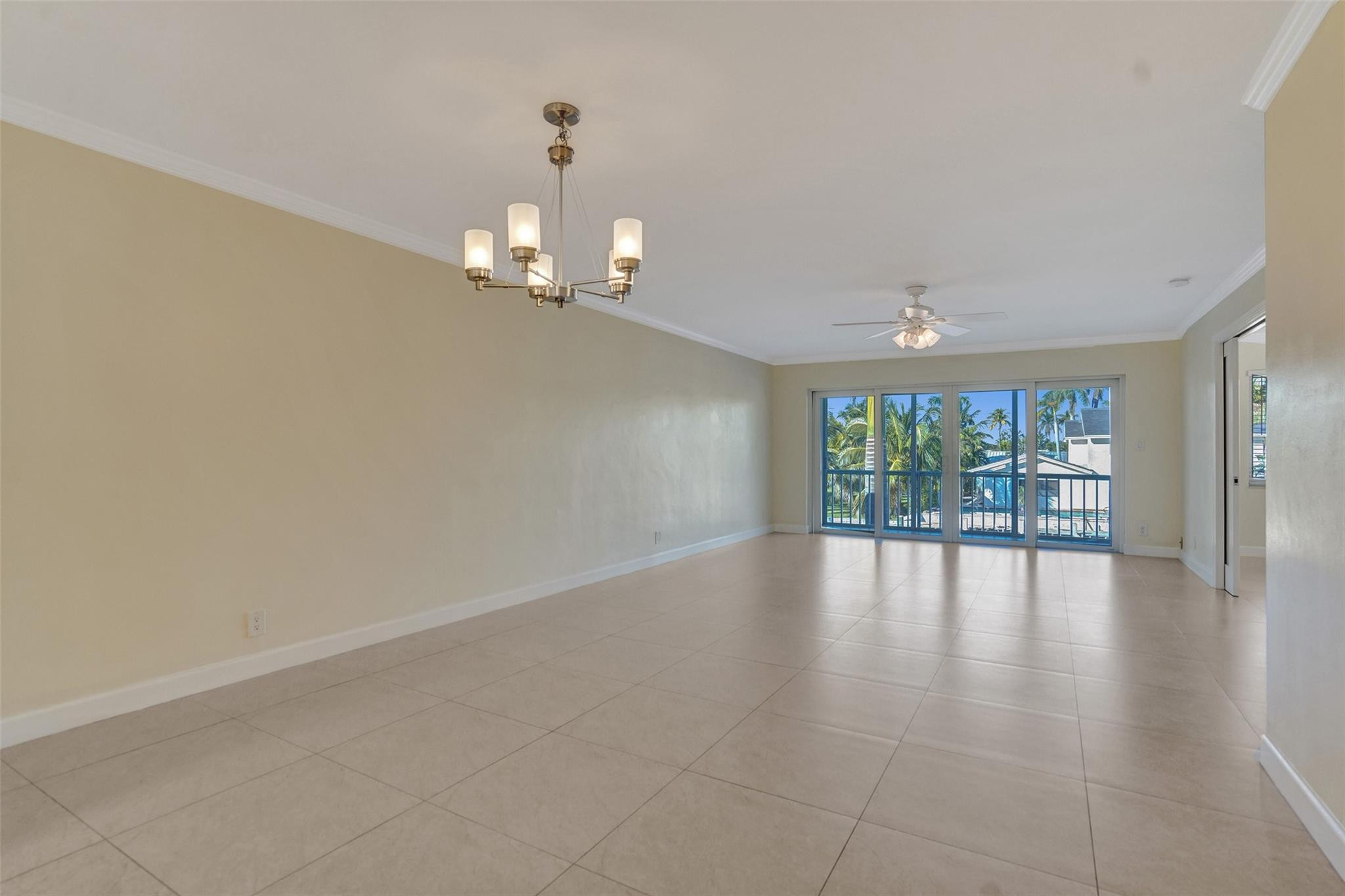3223 NE 36th Street 10