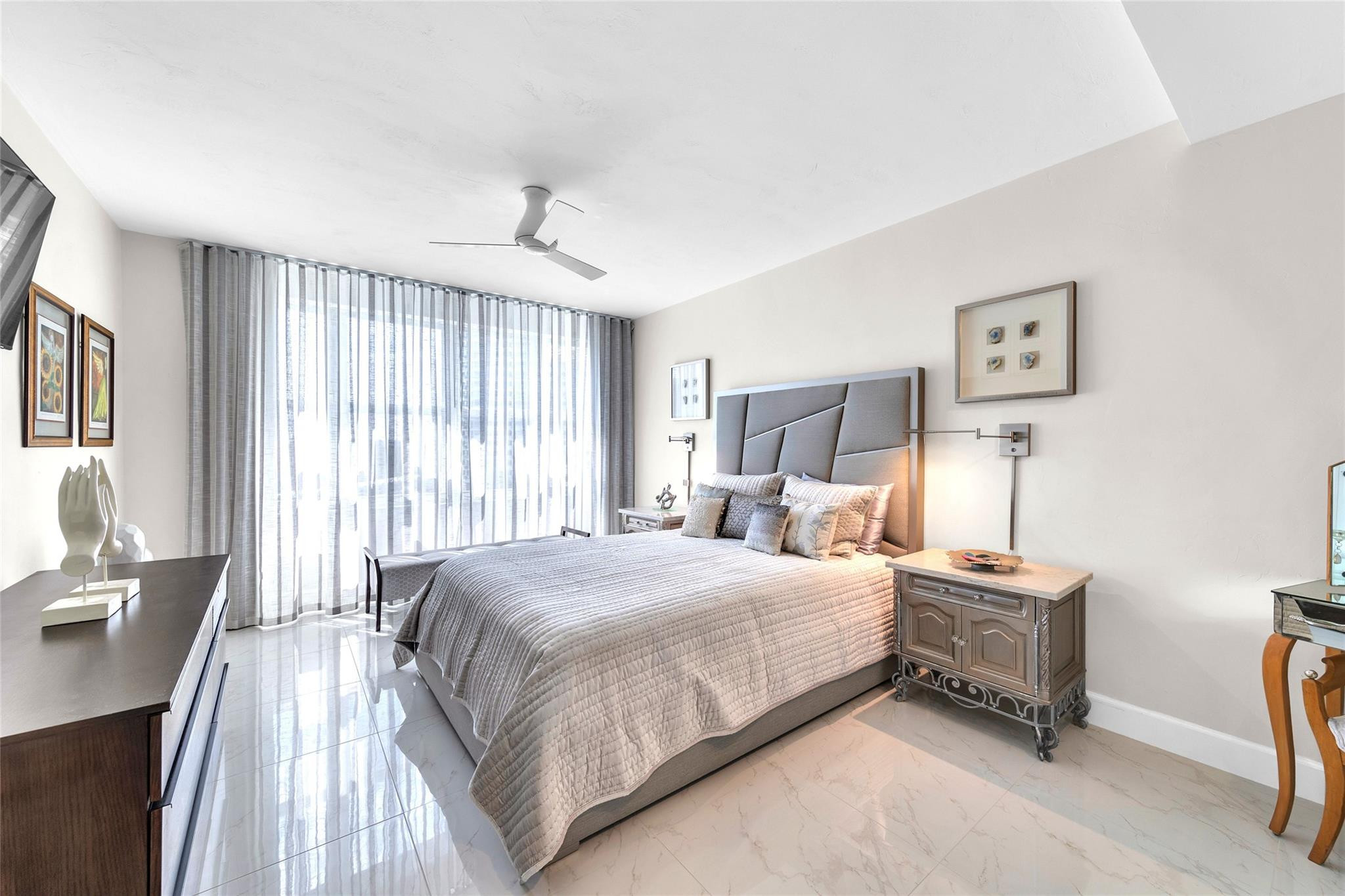 3200 NE 36th Street 516