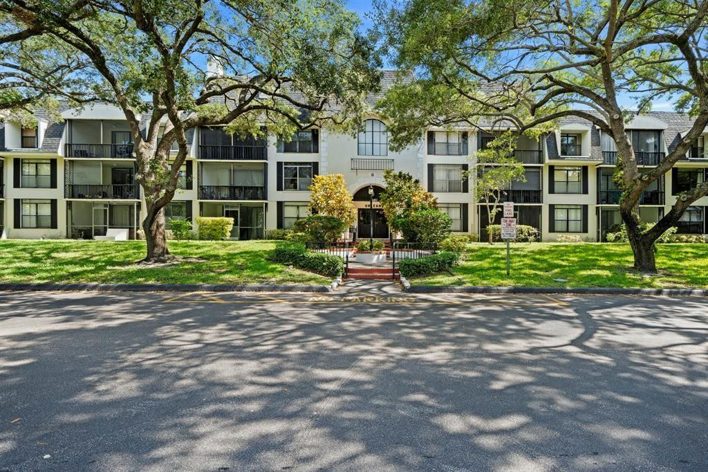 3680 Inverrary Drive 3S