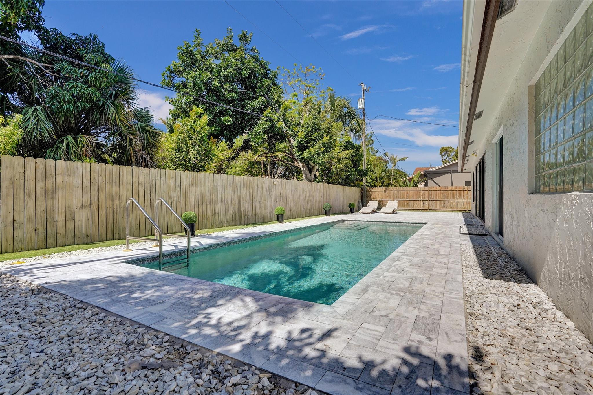 184 Oregon Lane