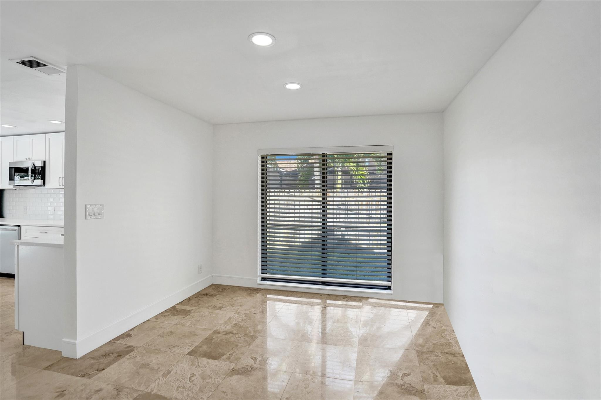 184 Oregon Lane