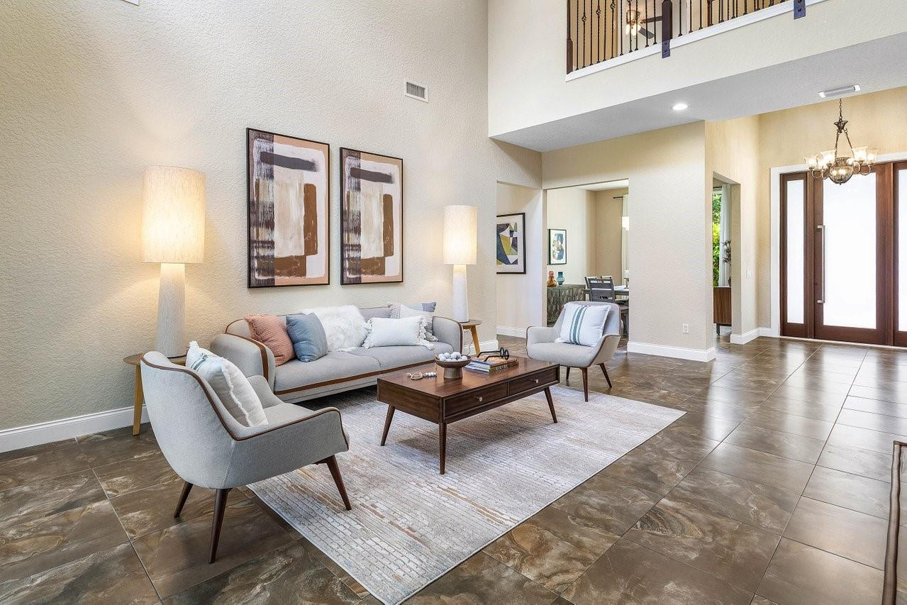 6041 NW 68th Street