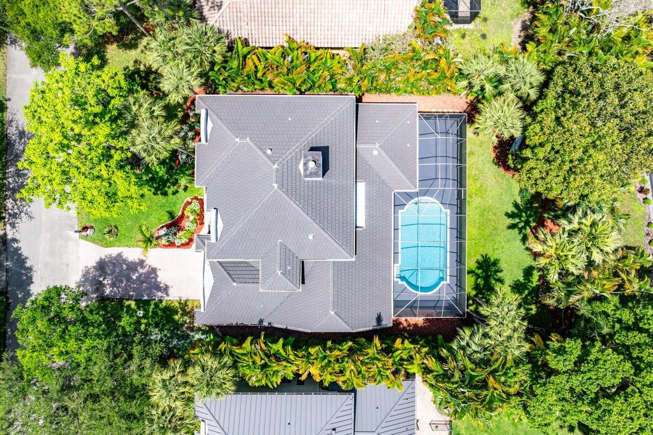 6041 NW 68th Street