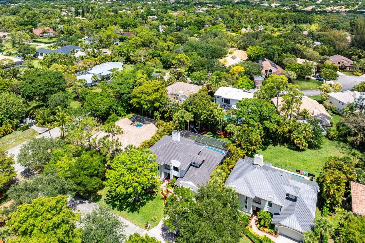 6041 NW 68th Street