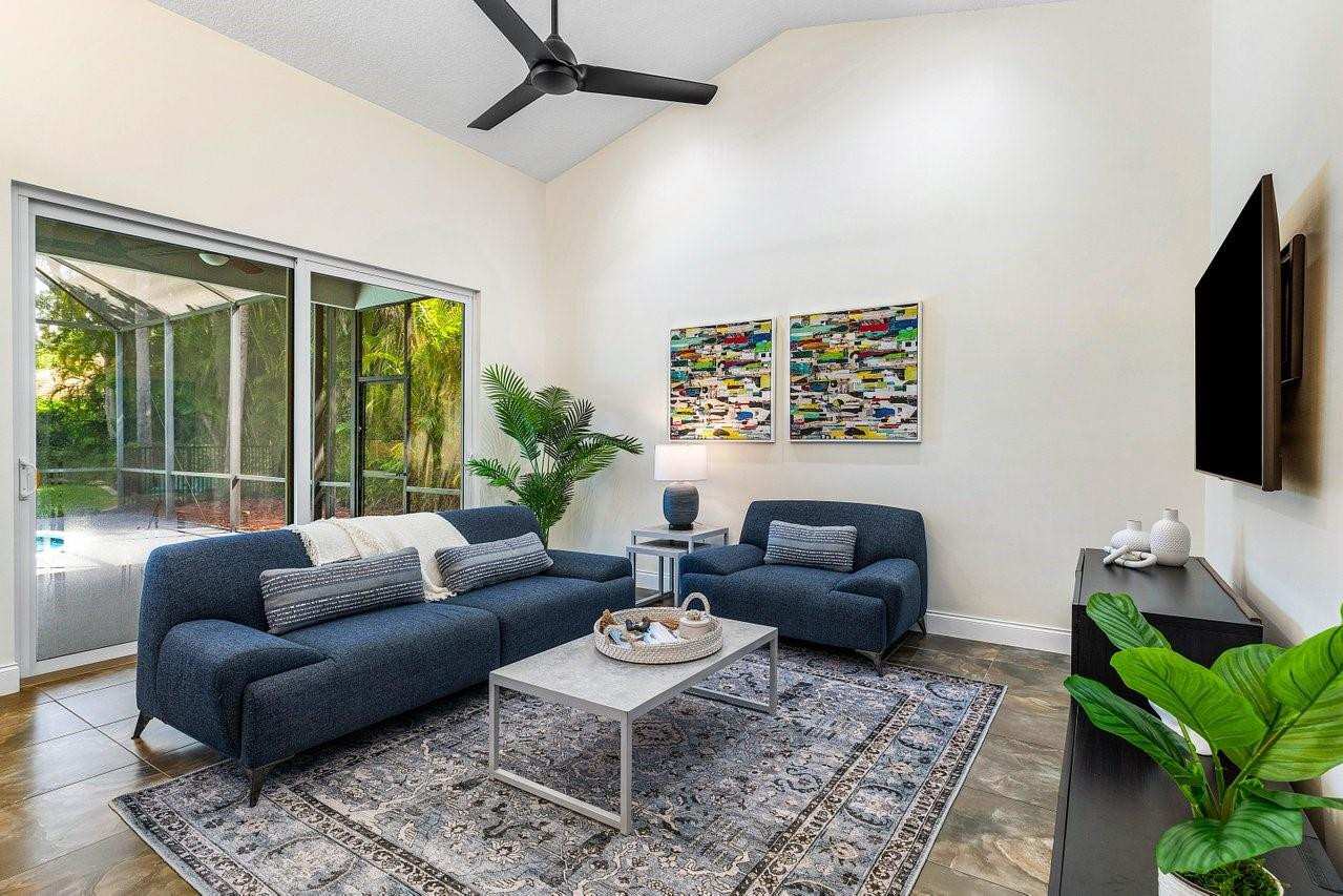 6041 NW 68th Street