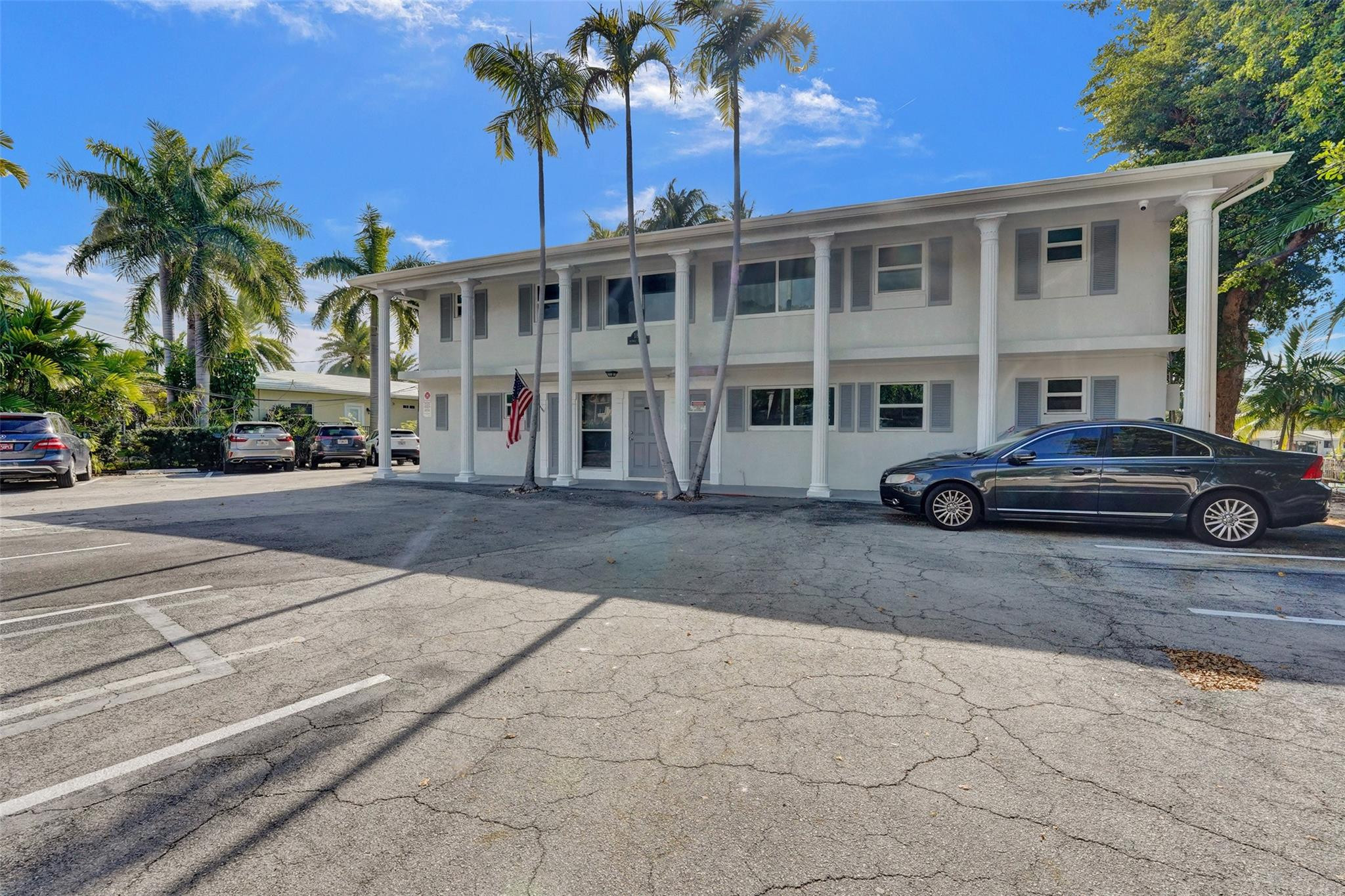 1821 Middle River Drive 5