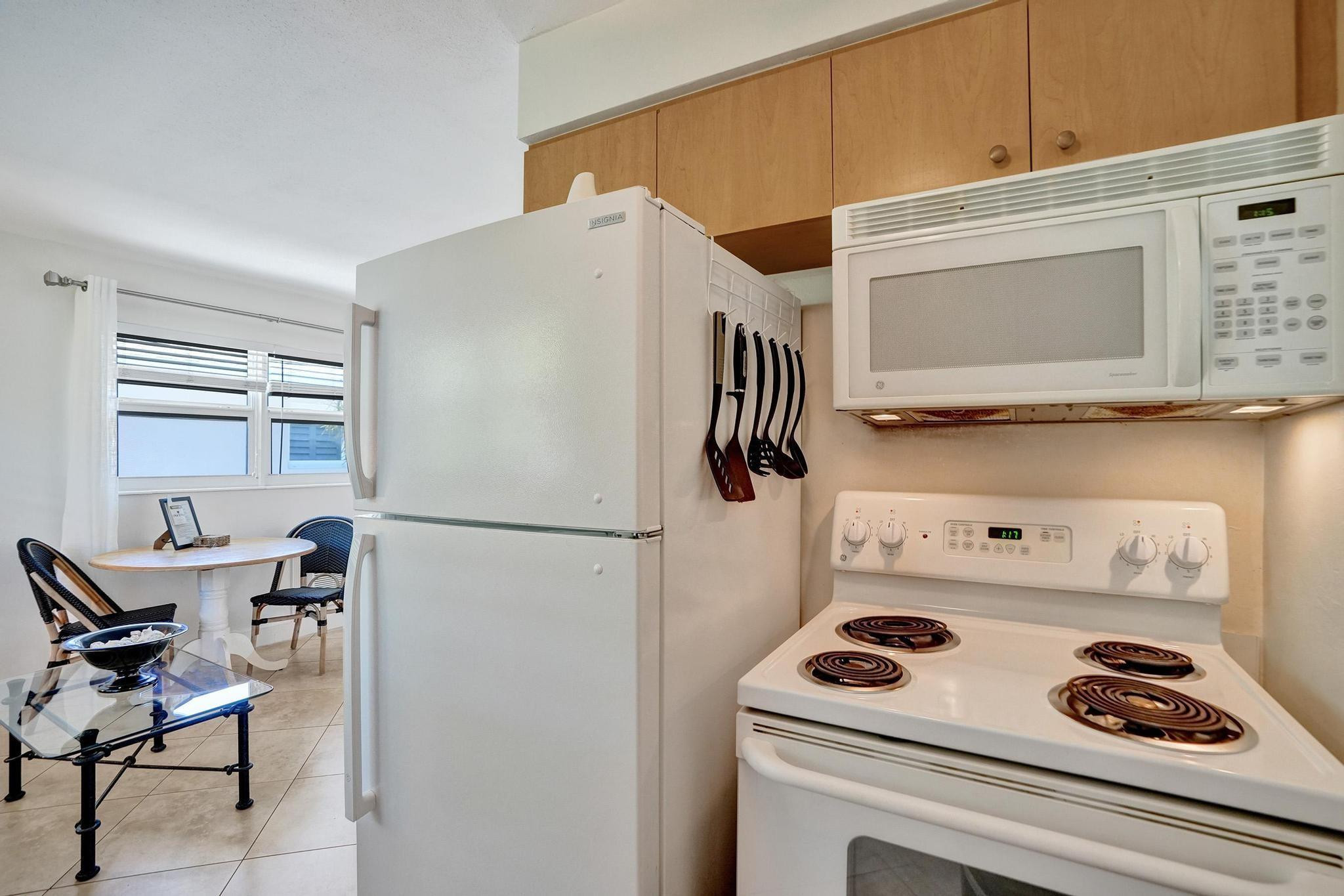 3230 NE 13th Street 203