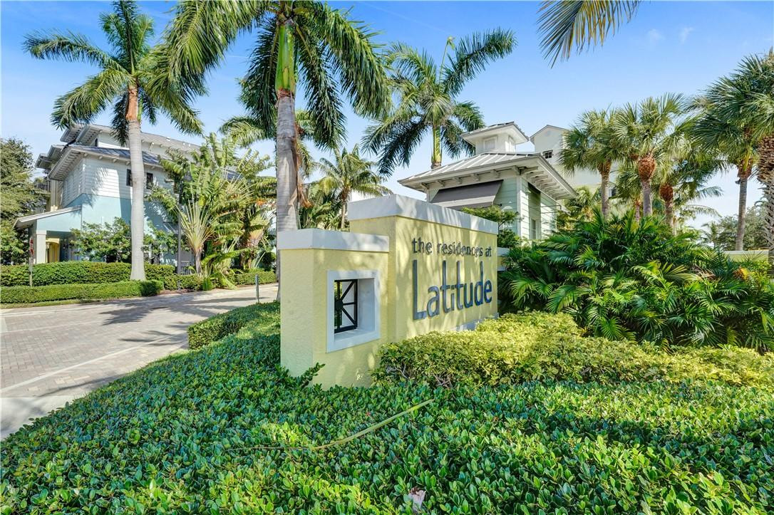 226 N Latitude Circle 101