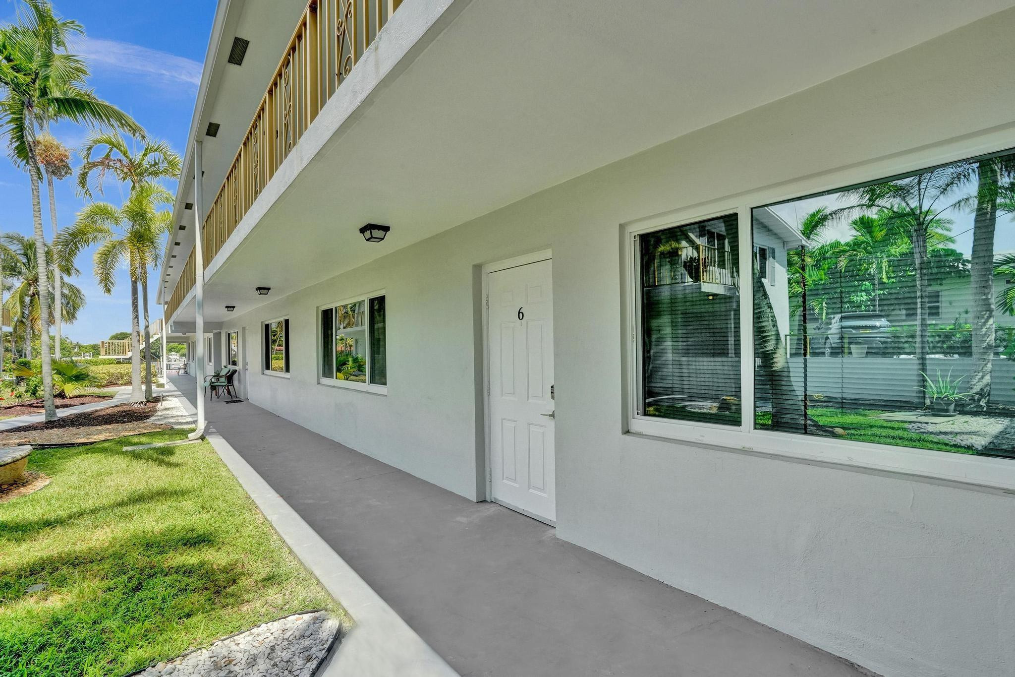 1821 Middle River Drive 6
