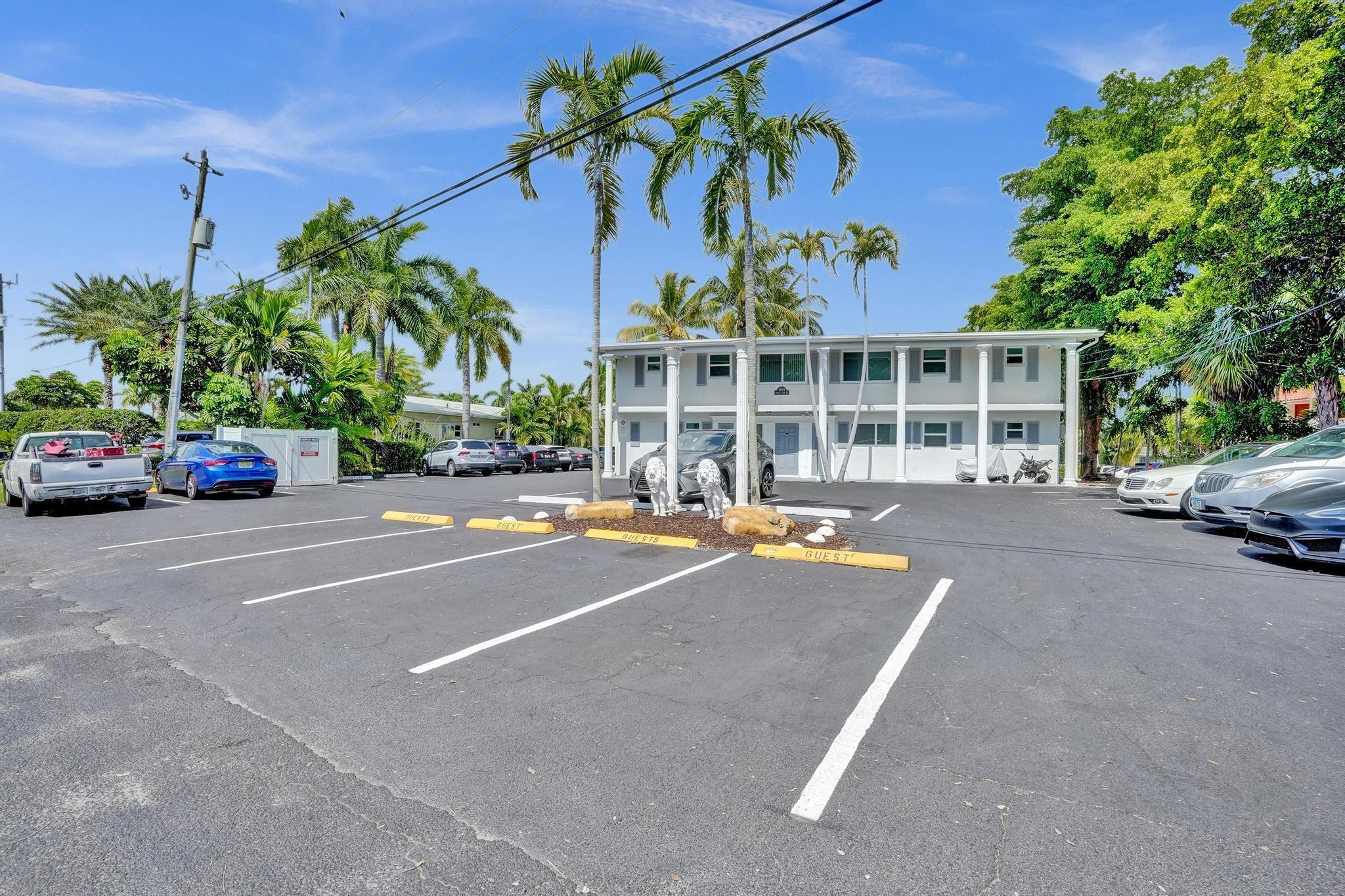 1821 Middle River Drive 6