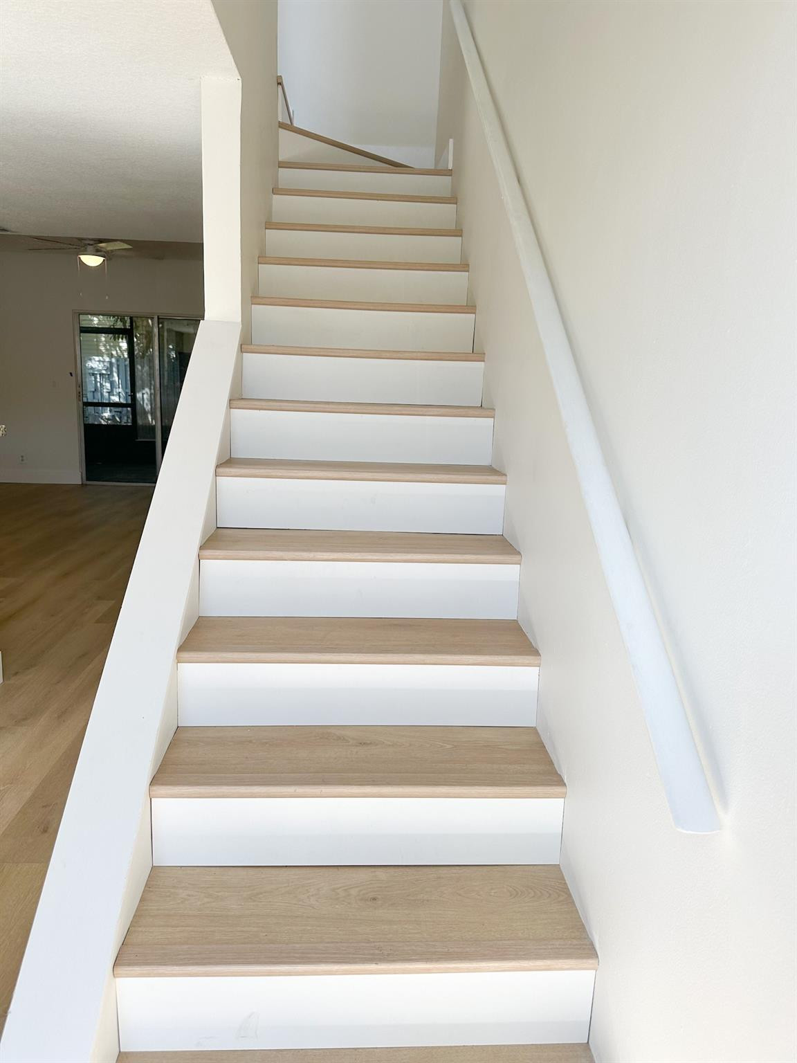 35 SW 3rd Street