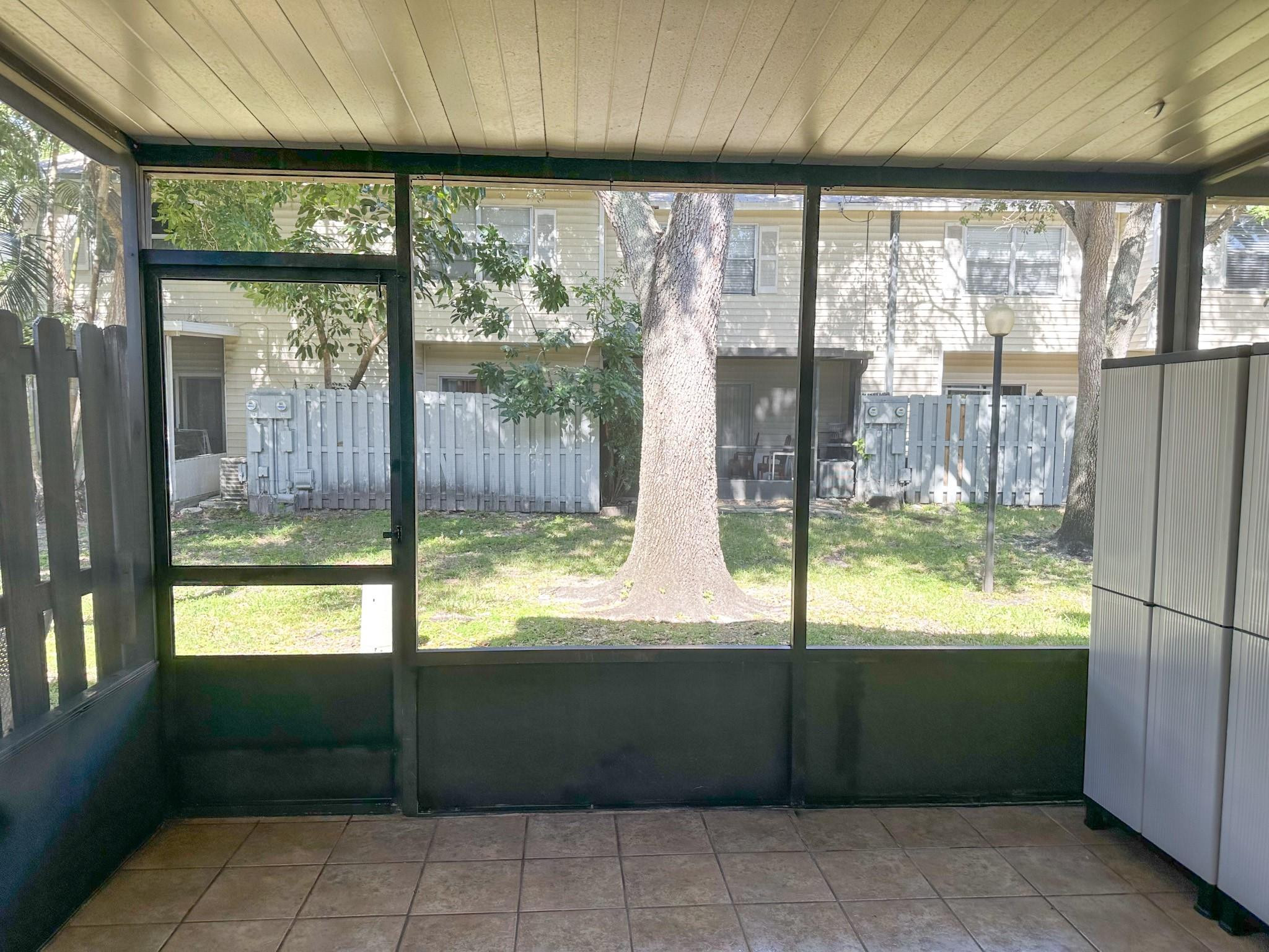 35 SW 3rd Street
