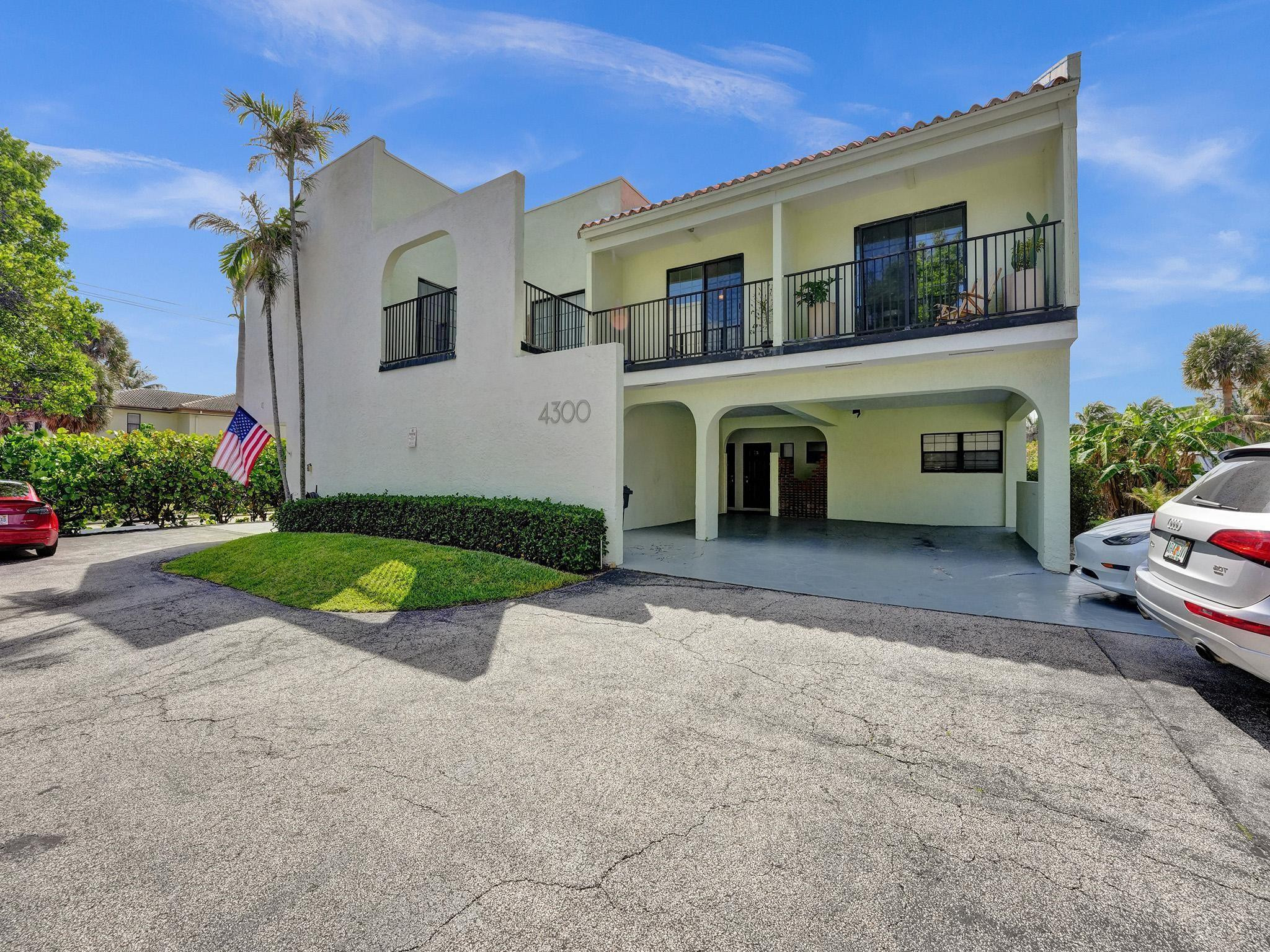 4300 S Ocean Boulevard 3