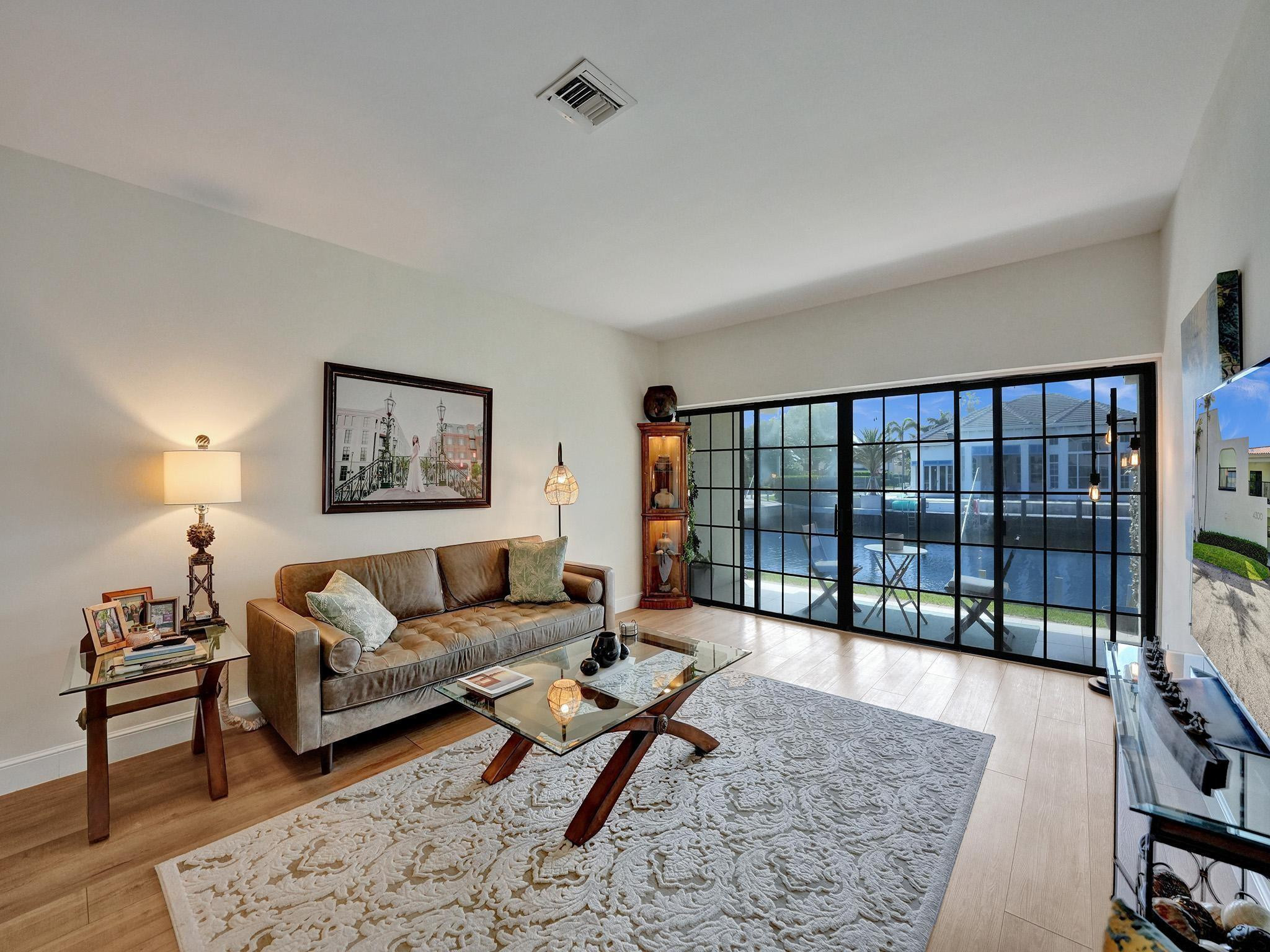 4300 S Ocean Boulevard 3