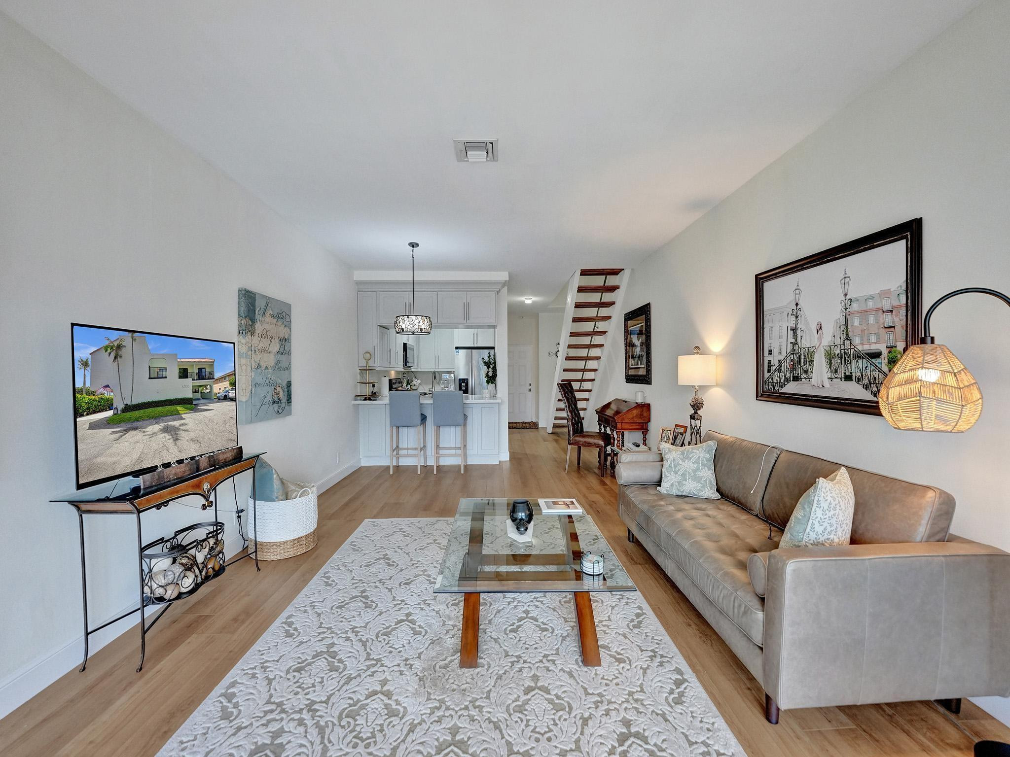 4300 S Ocean Boulevard 3