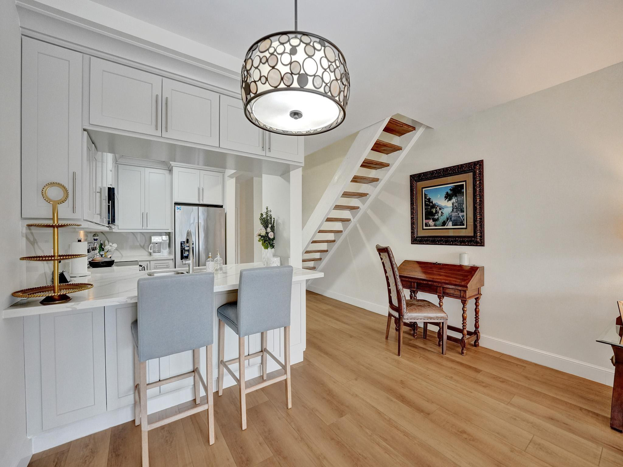 4300 S Ocean Boulevard 3