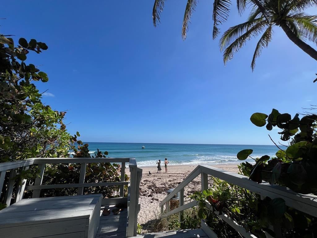 4300 S Ocean Boulevard 3