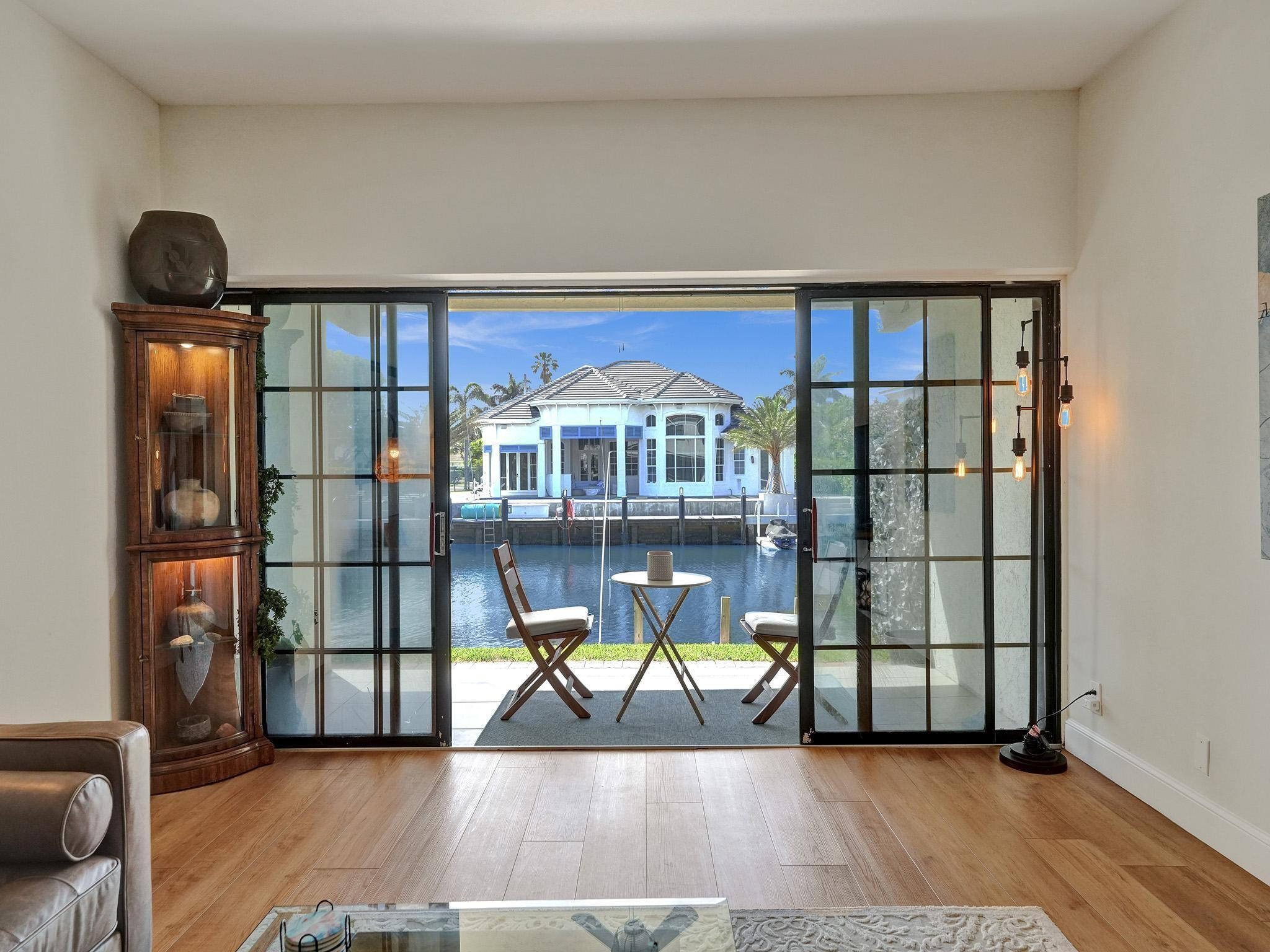 4300 S Ocean Boulevard 3