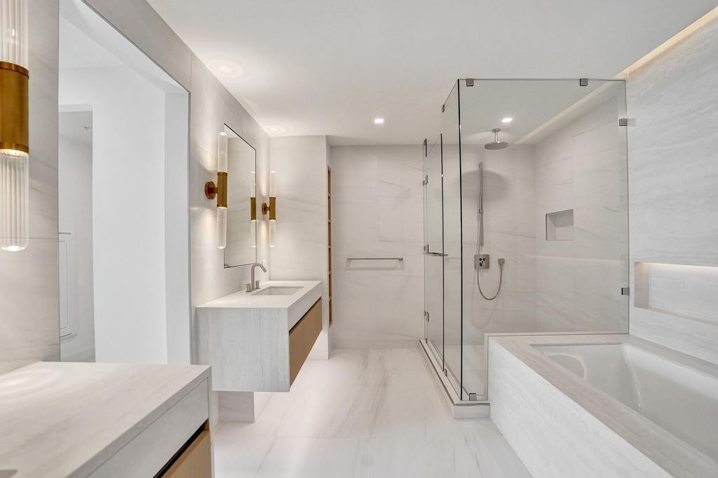 900 N Ocean Boulevard 1405