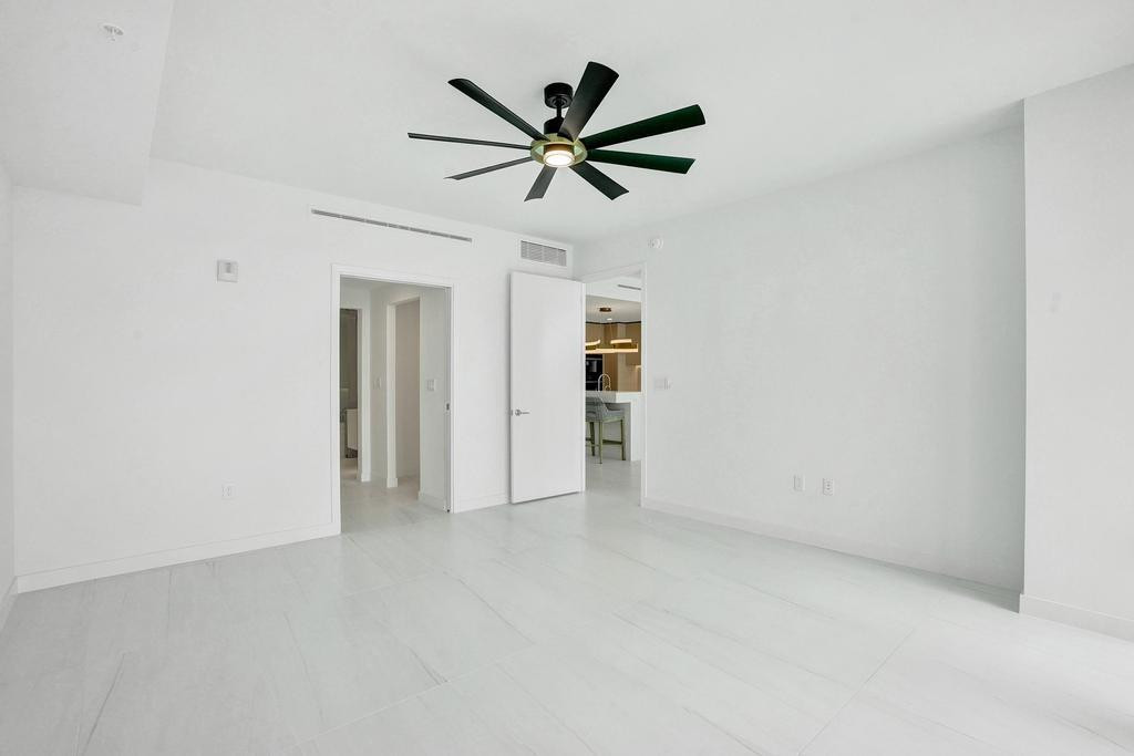 900 N Ocean Boulevard 1405