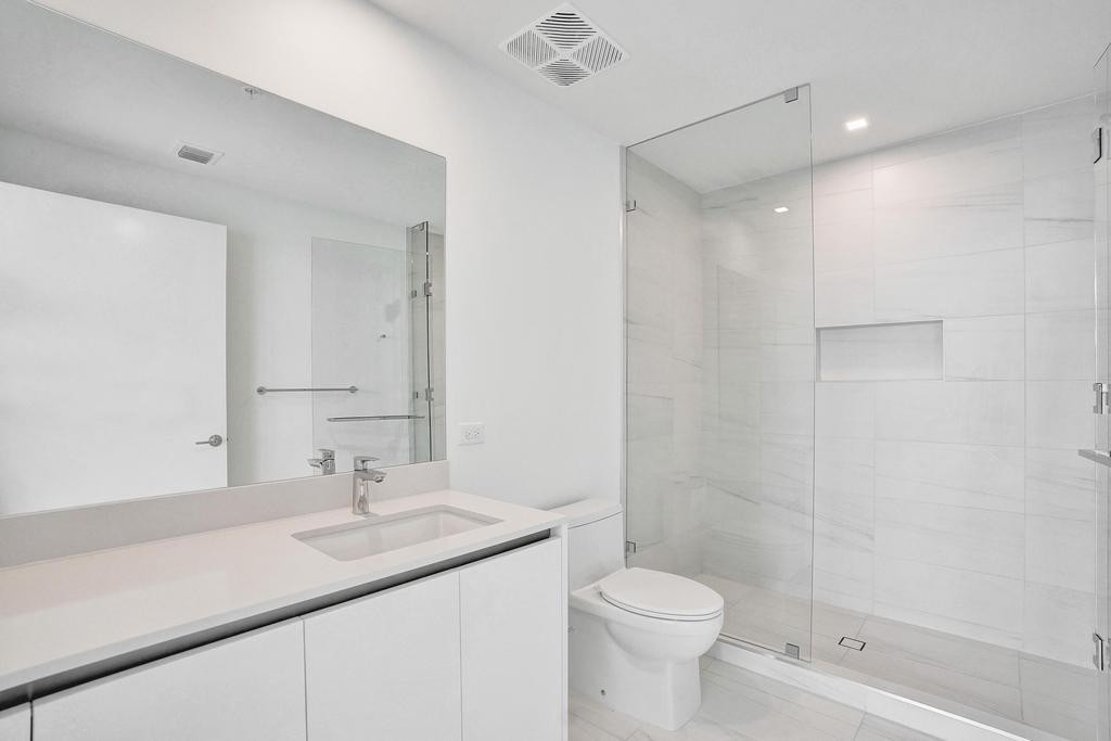 900 N Ocean Boulevard 1405