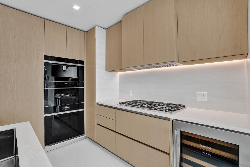 900 N Ocean Boulevard 1405