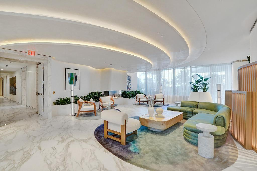 900 N Ocean Boulevard 1405