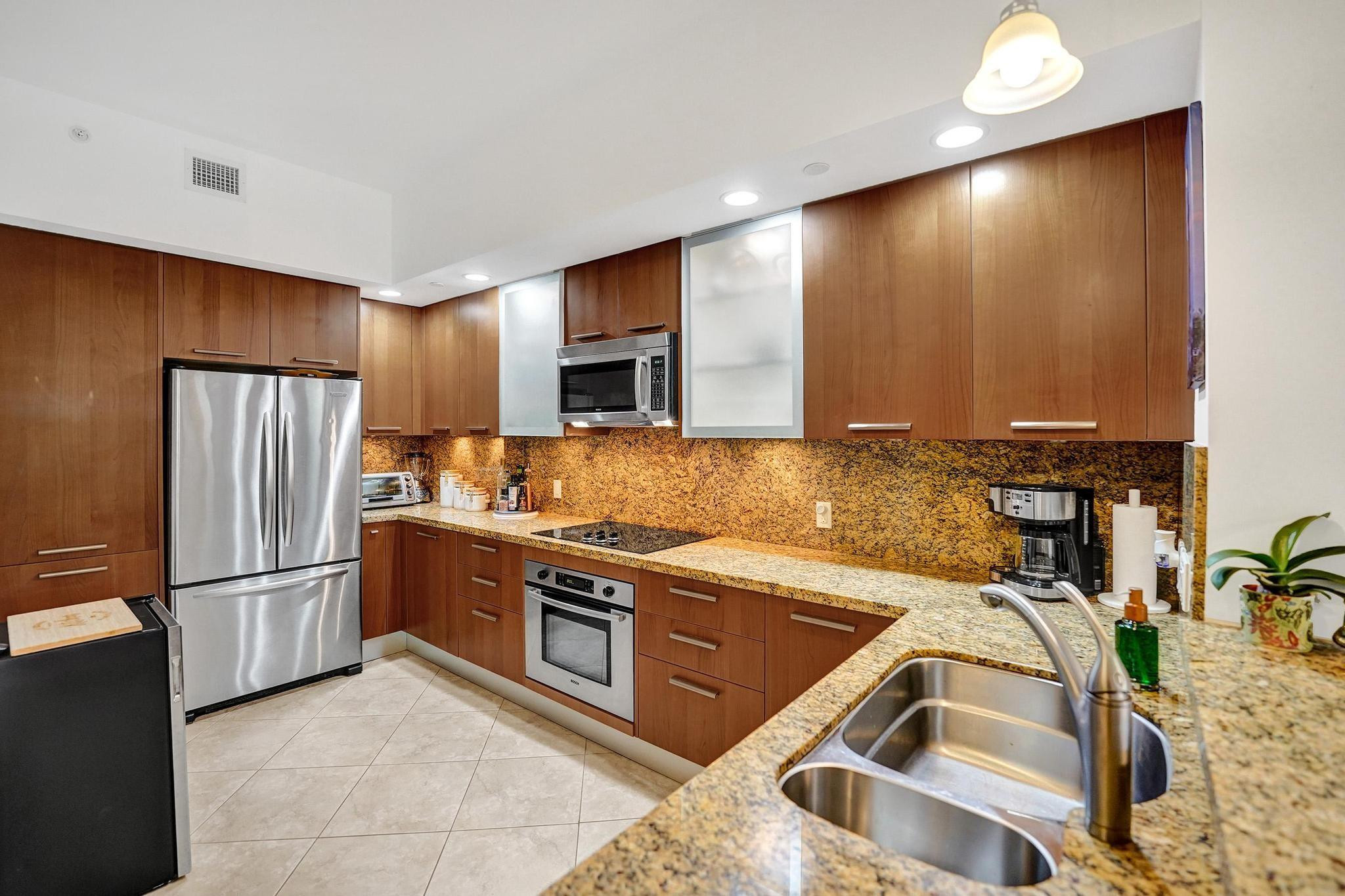 4445 El Mar Dr 2314