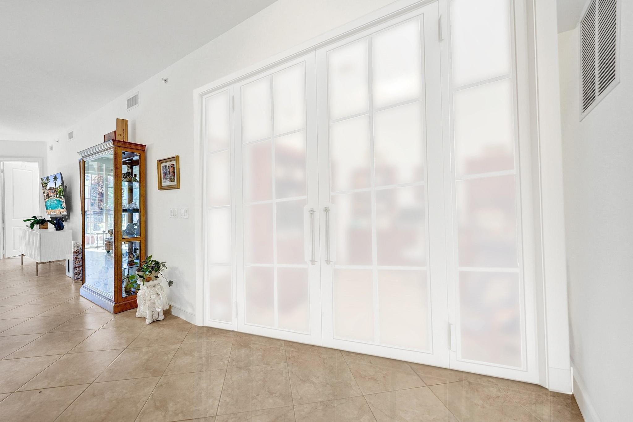 4445 El Mar Dr 2314