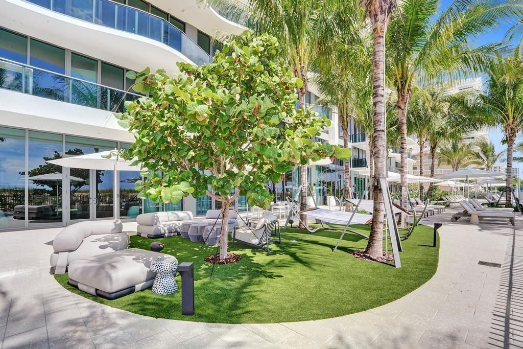 900 N Ocean Boulevard 302