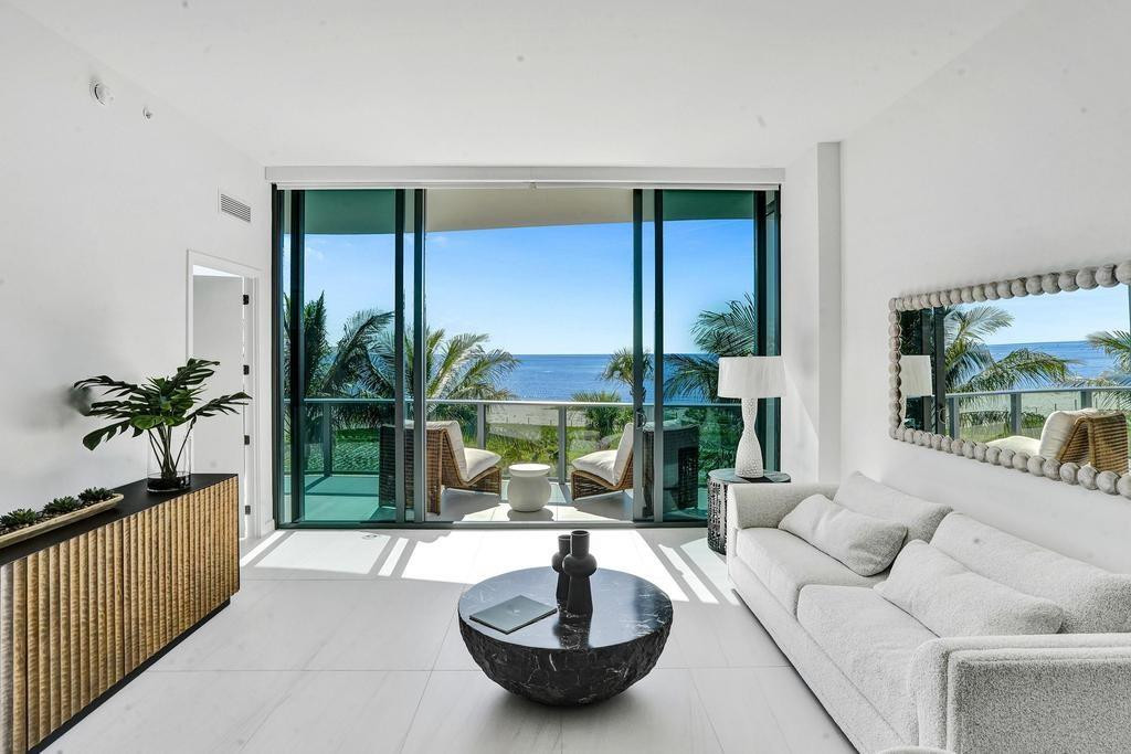 900 N Ocean Boulevard 302