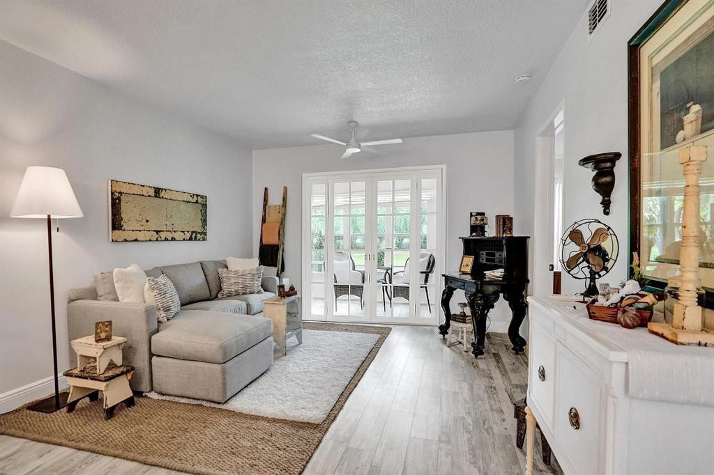 9155 Flynn Circle 3