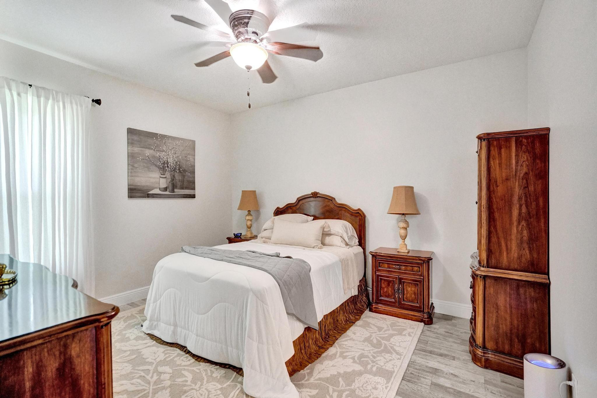 9155 Flynn Circle 3