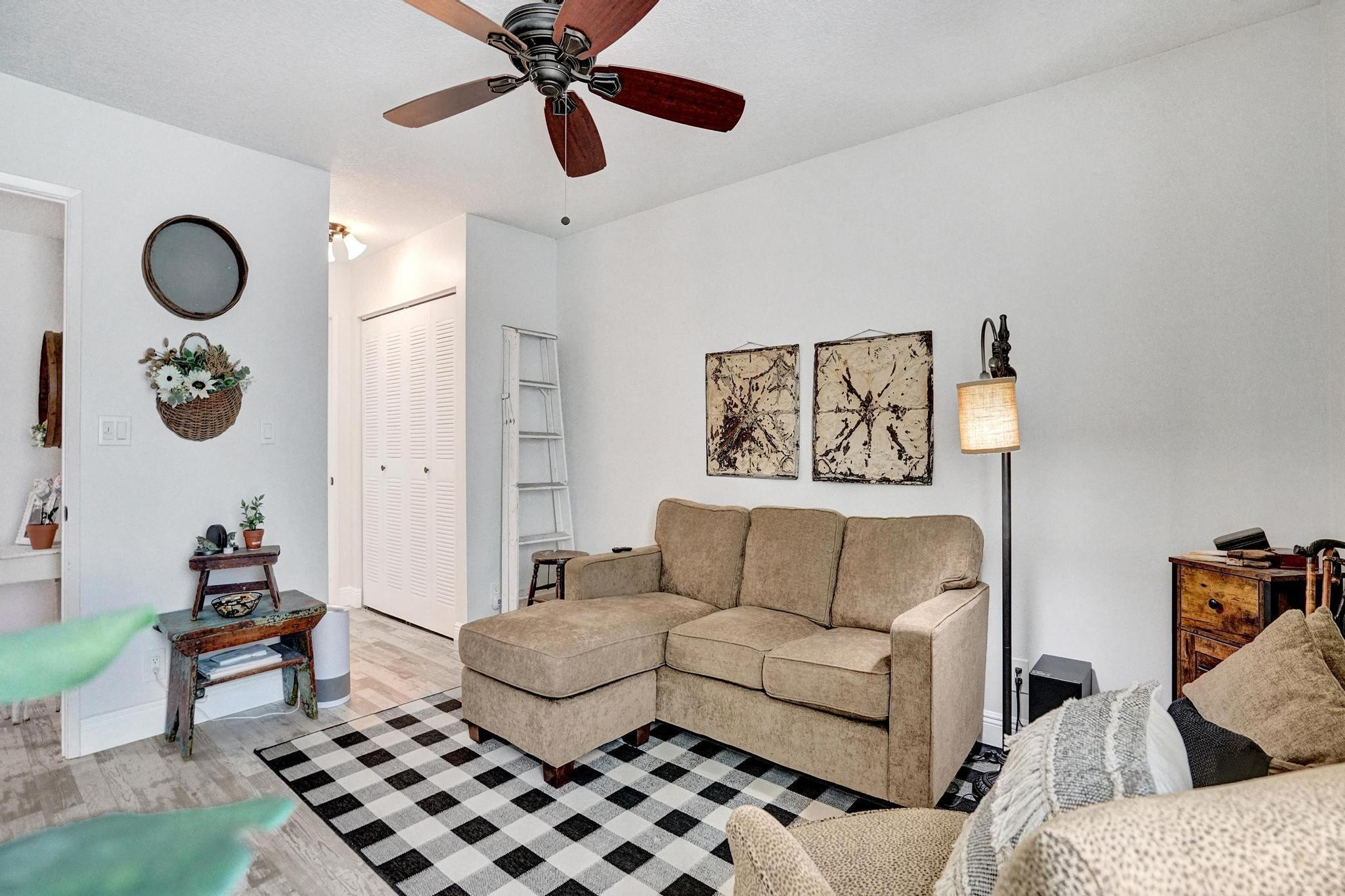 9155 Flynn Circle 3