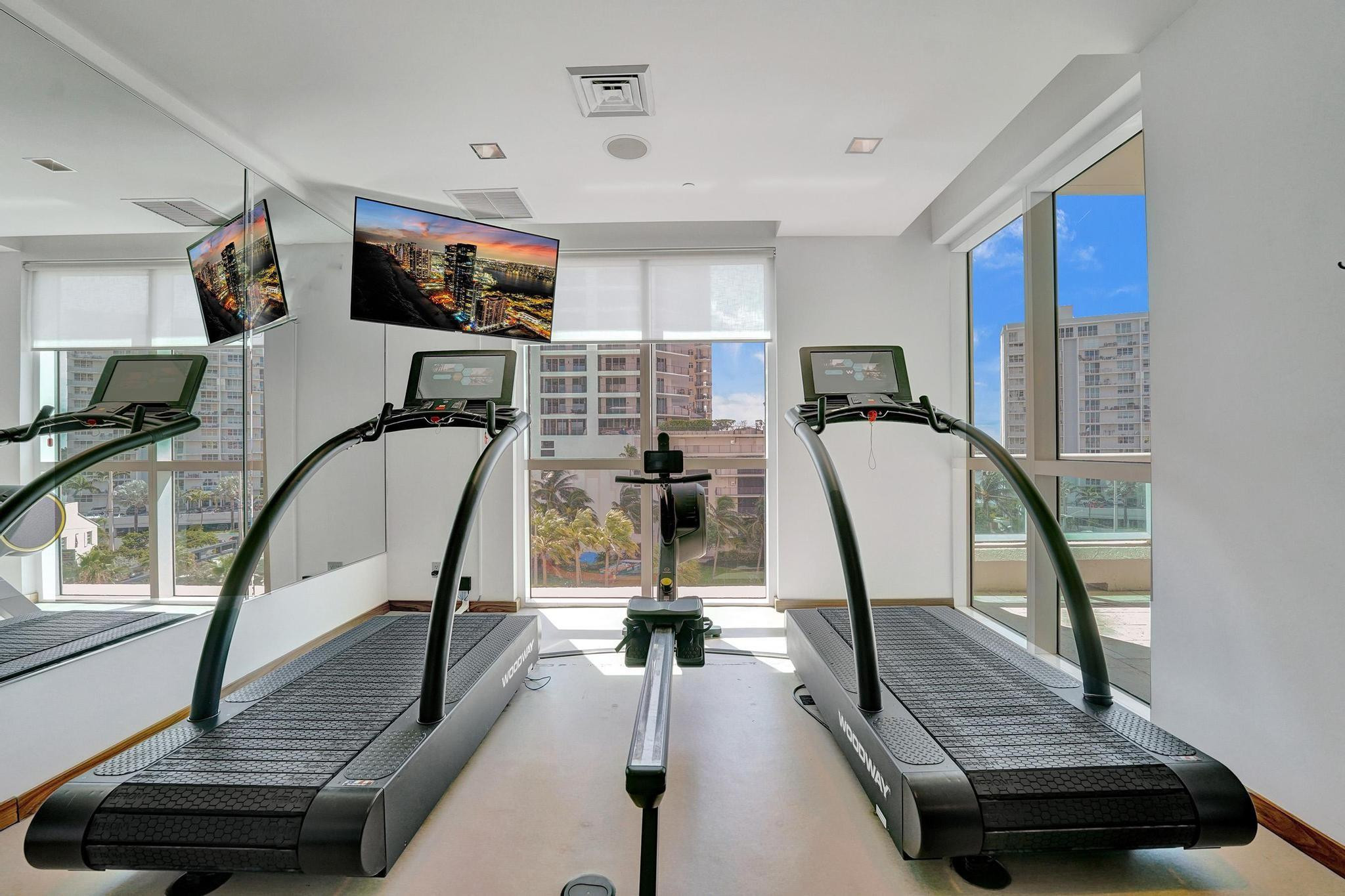 101 S Fort Lauderdale Beach Boulevard Unit: 806
