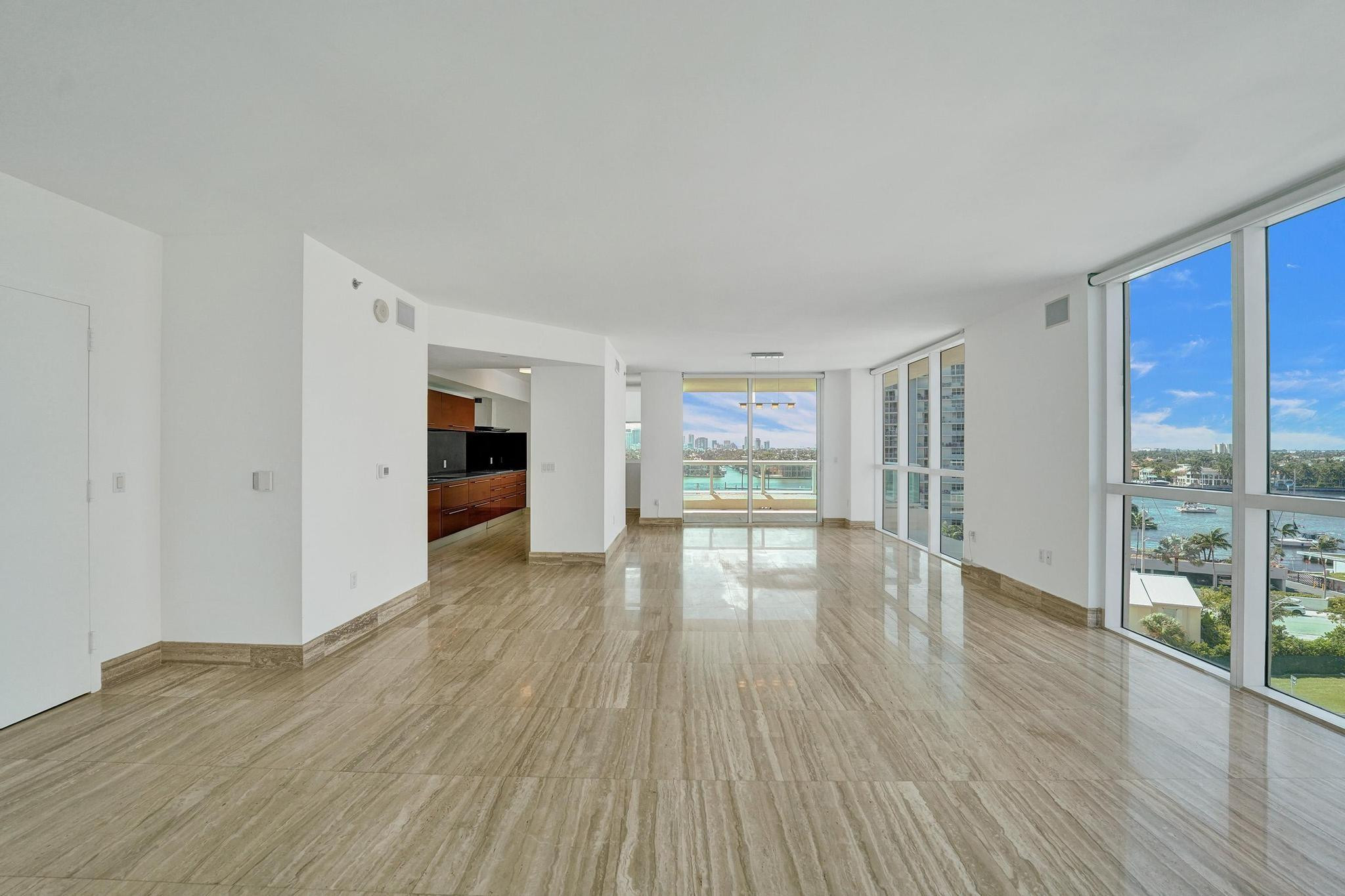 101 S Fort Lauderdale Beach Boulevard Unit: 806