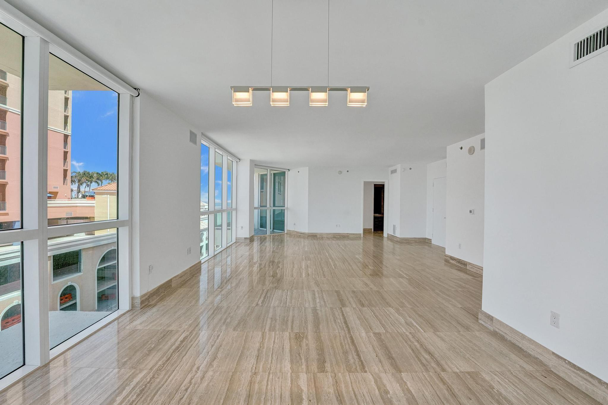 101 S Fort Lauderdale Beach Boulevard Unit: 806