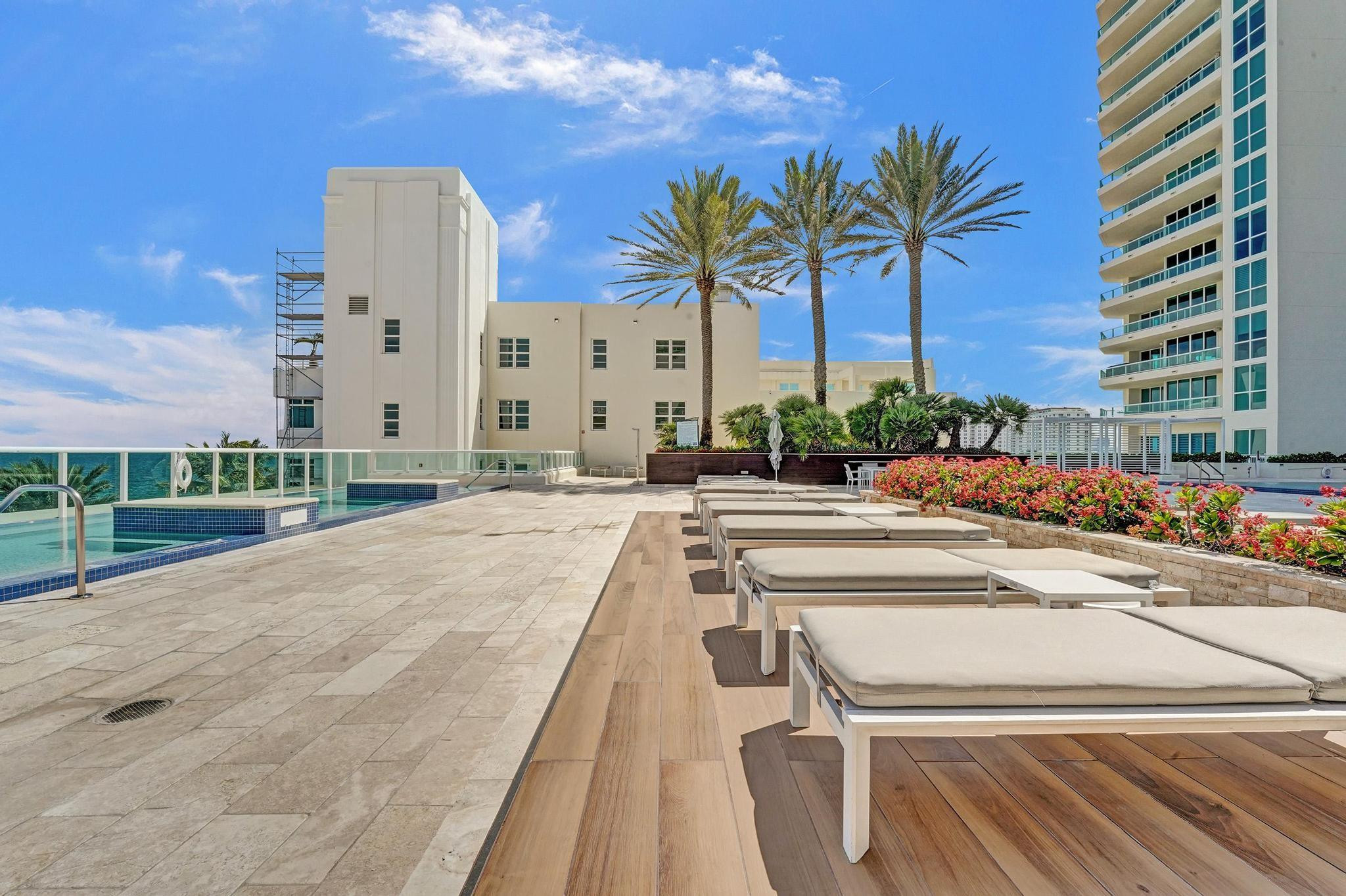 101 S Fort Lauderdale Beach Boulevard Unit: 806