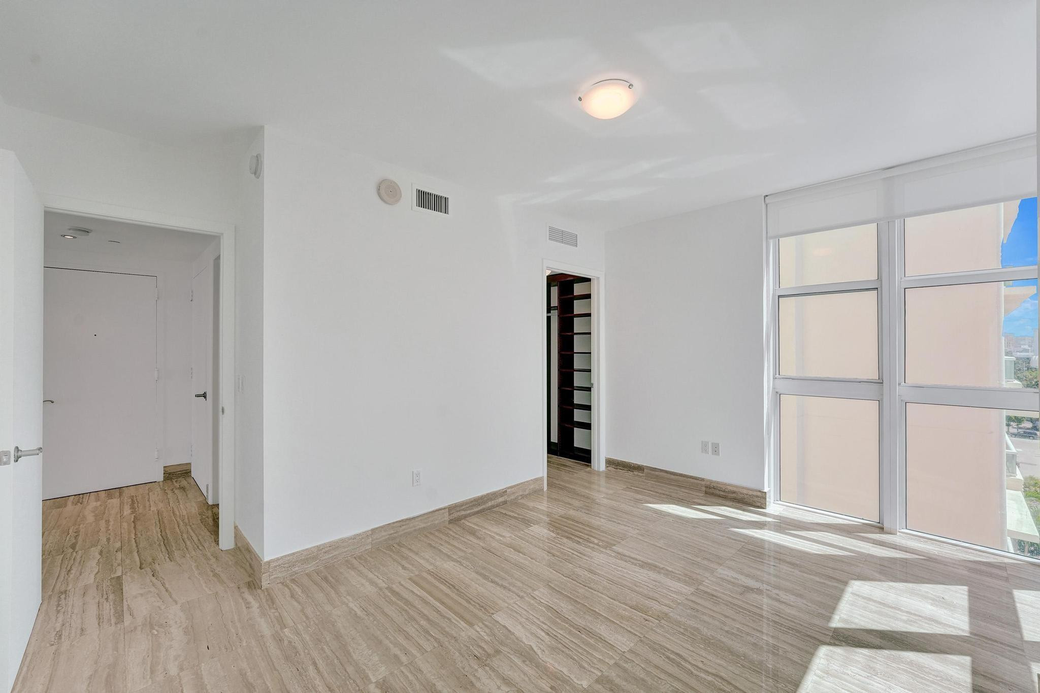 101 S Fort Lauderdale Beach Boulevard Unit: 806