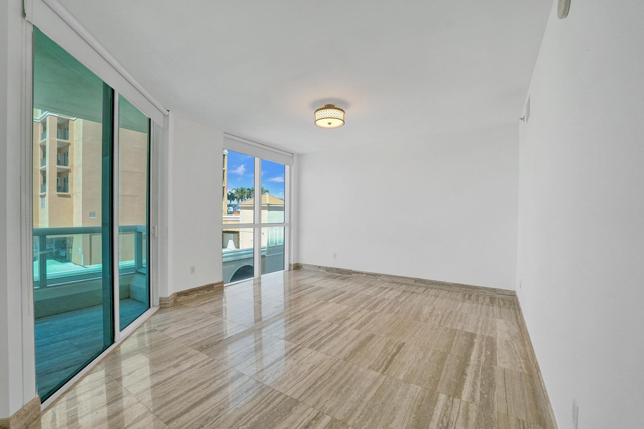 101 S Fort Lauderdale Beach Boulevard Unit: 806
