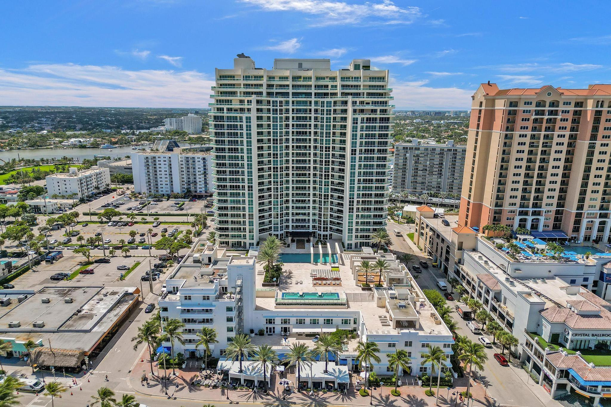 101 S Fort Lauderdale Beach Boulevard Unit: 806